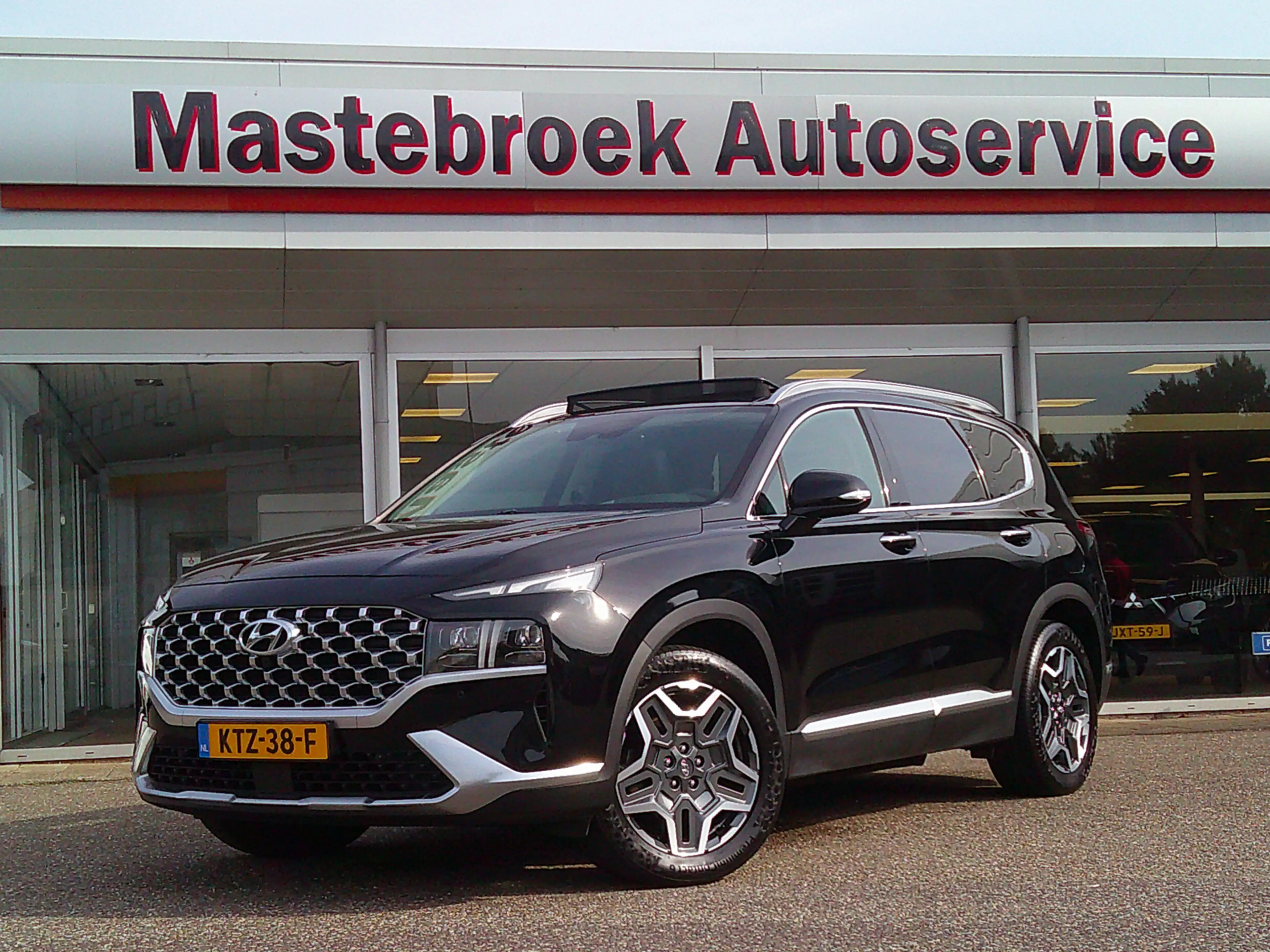 Hyundai SANTA FE 1.6 T-GDI PHEV Premium Plus Sky Automaat Staat in