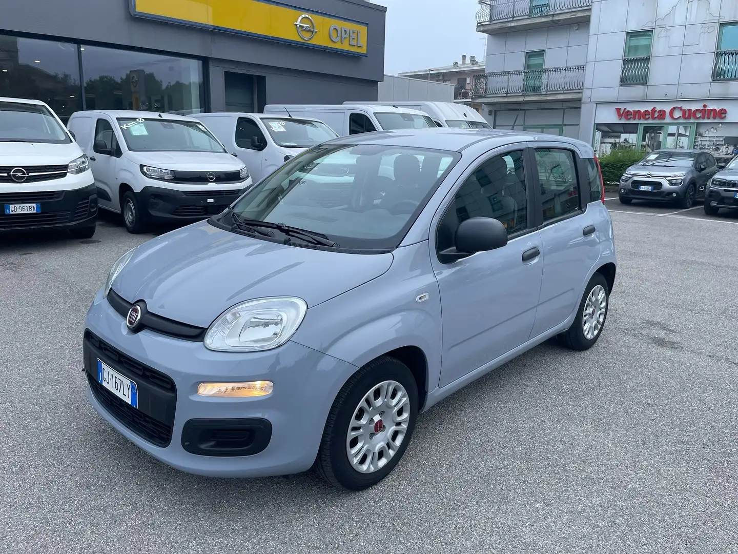 Fiat Panda 1.0 firefly hybrid 70cv *OK NEOPATENTATI* Grijs - 1