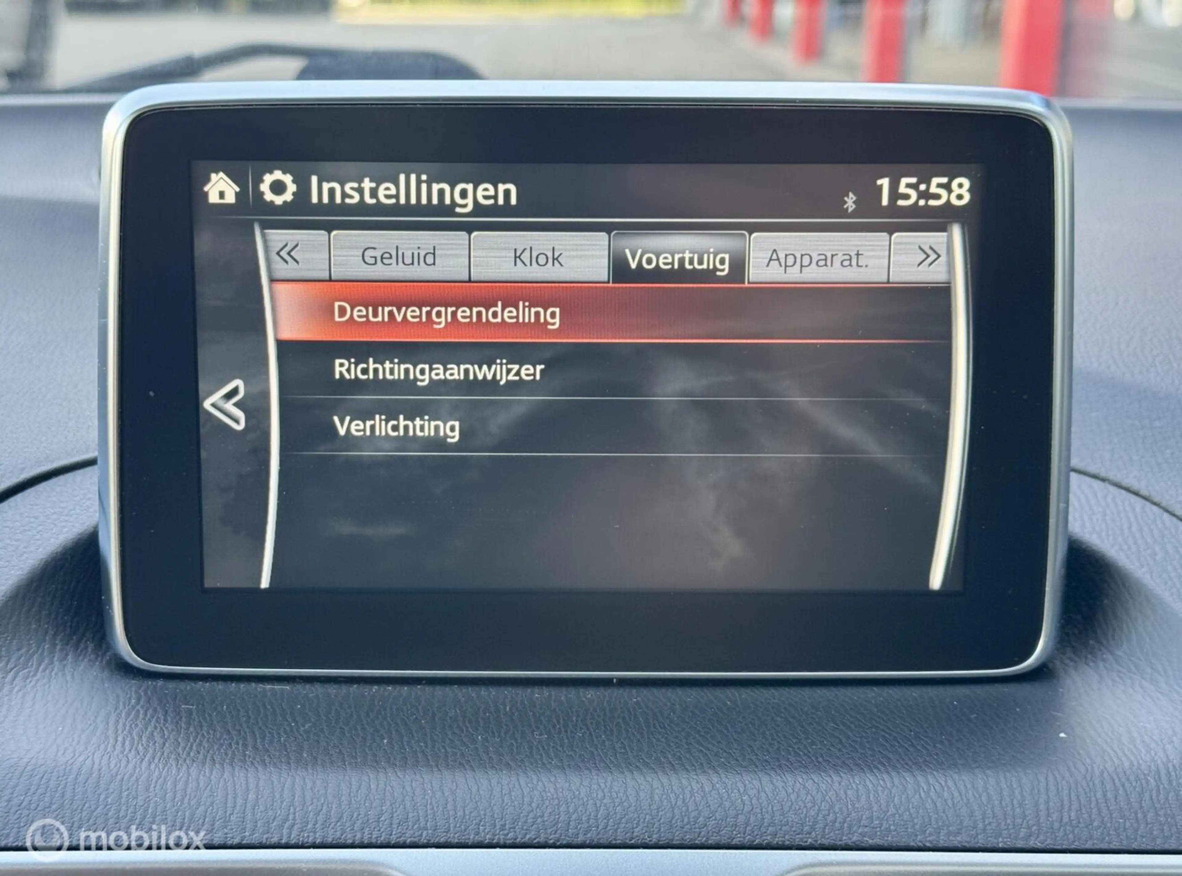 Mazda 3 2.0 SkyActiv-G 120 | Navi | Clima | Cruise | Keyle — photo 16