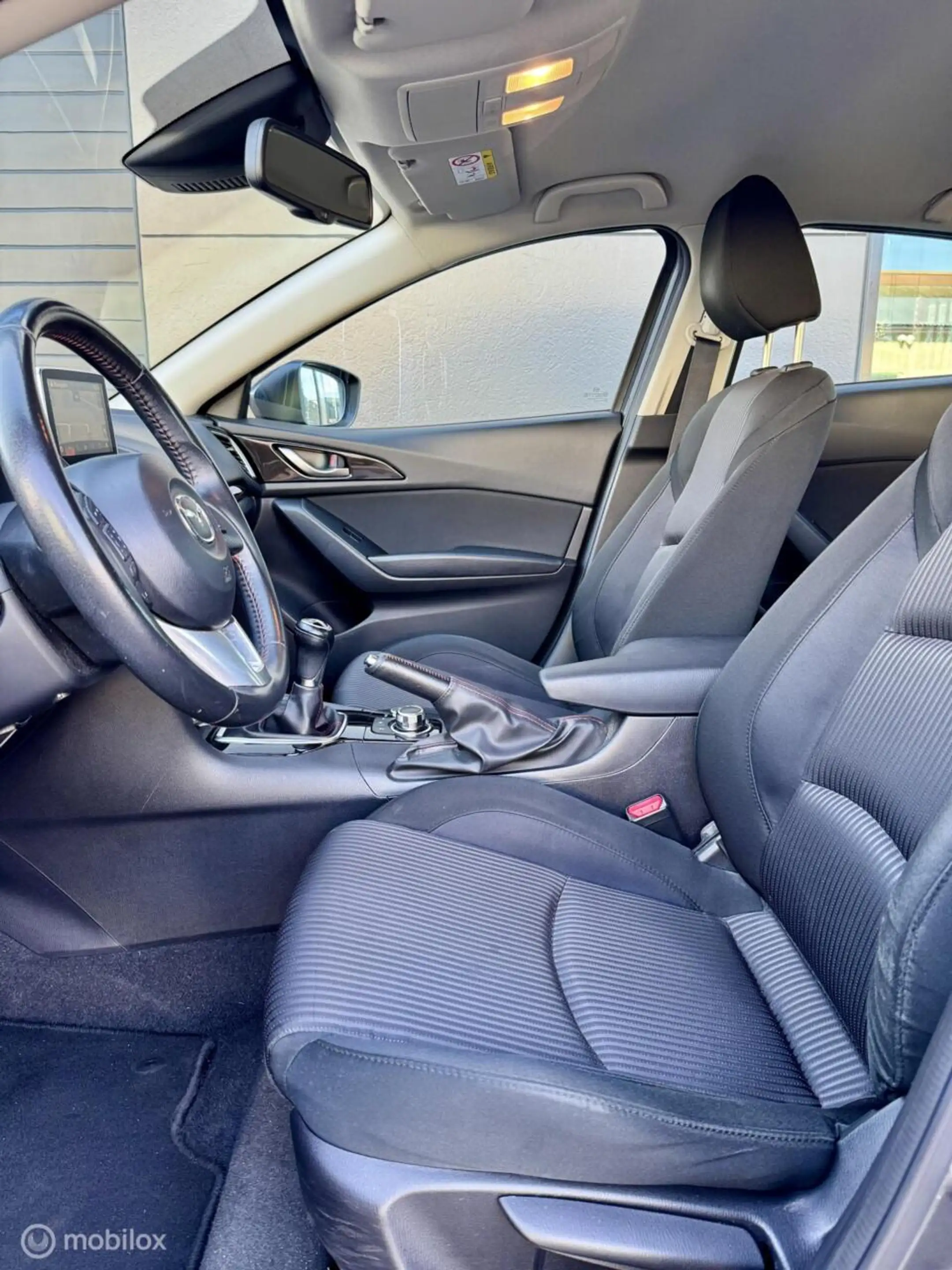 Mazda 3 2.0 SkyActiv-G 120 | Navi | Clima | Cruise | Keyle — photo 11