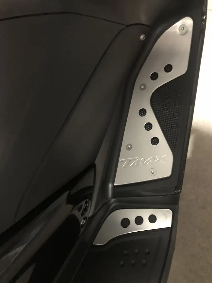 Yamaha TMAX 500 total black - 1