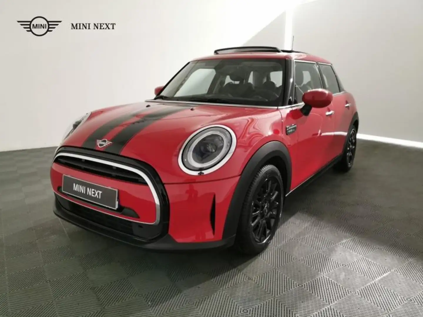 MINI One One 102ch Edition Camden Rouge - 1