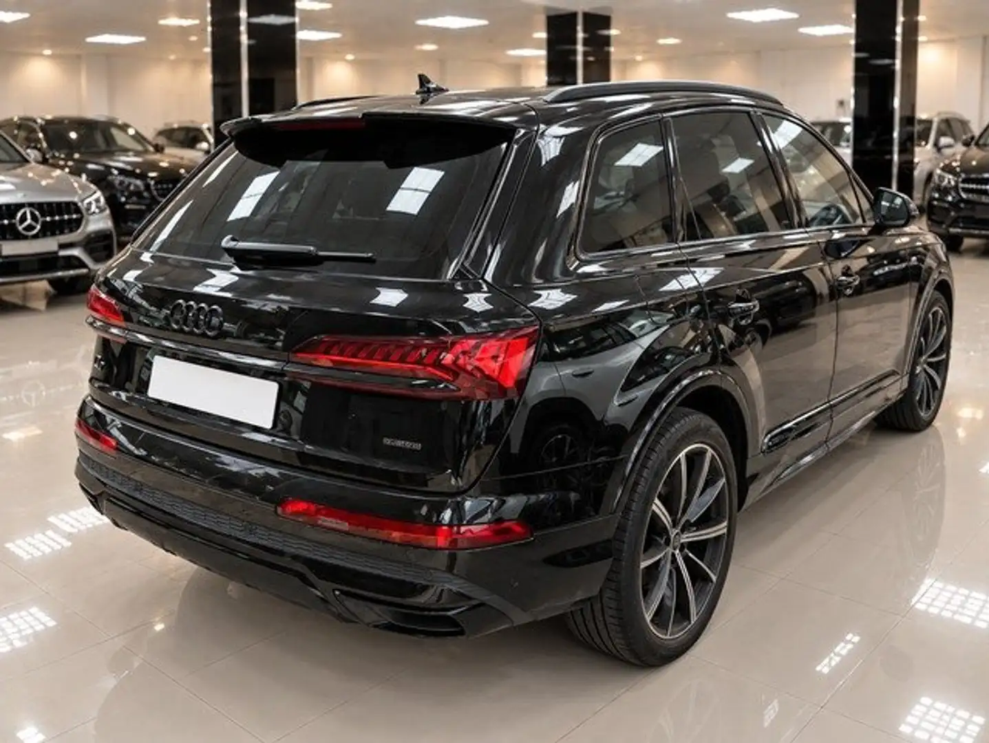 Audi Q7 50 TDI Black line plus quattro Negro - 2