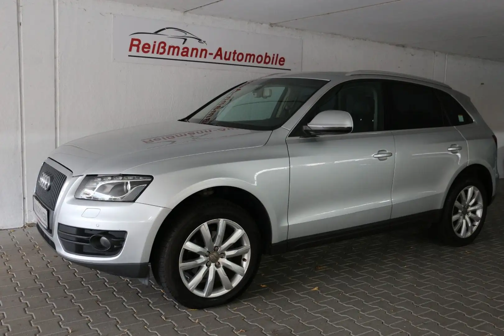 Audi Q5 2.0 TDI 125 kW quattro, Leder, Silber - 1