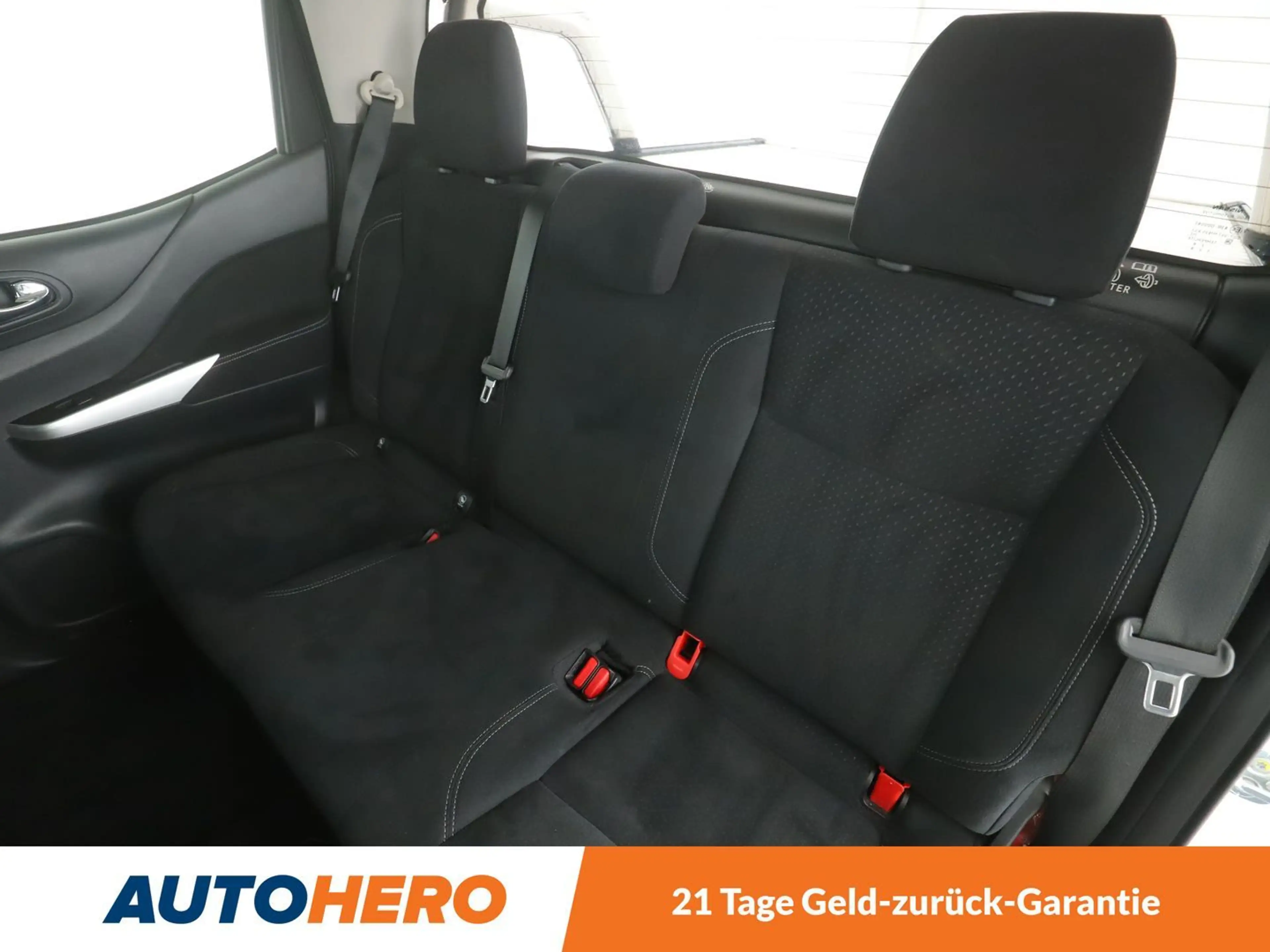 Nissan NP300 2.3 dCi N-Connecta Double Cab 4x4 *CAM*360*TEMPO* — photo 14