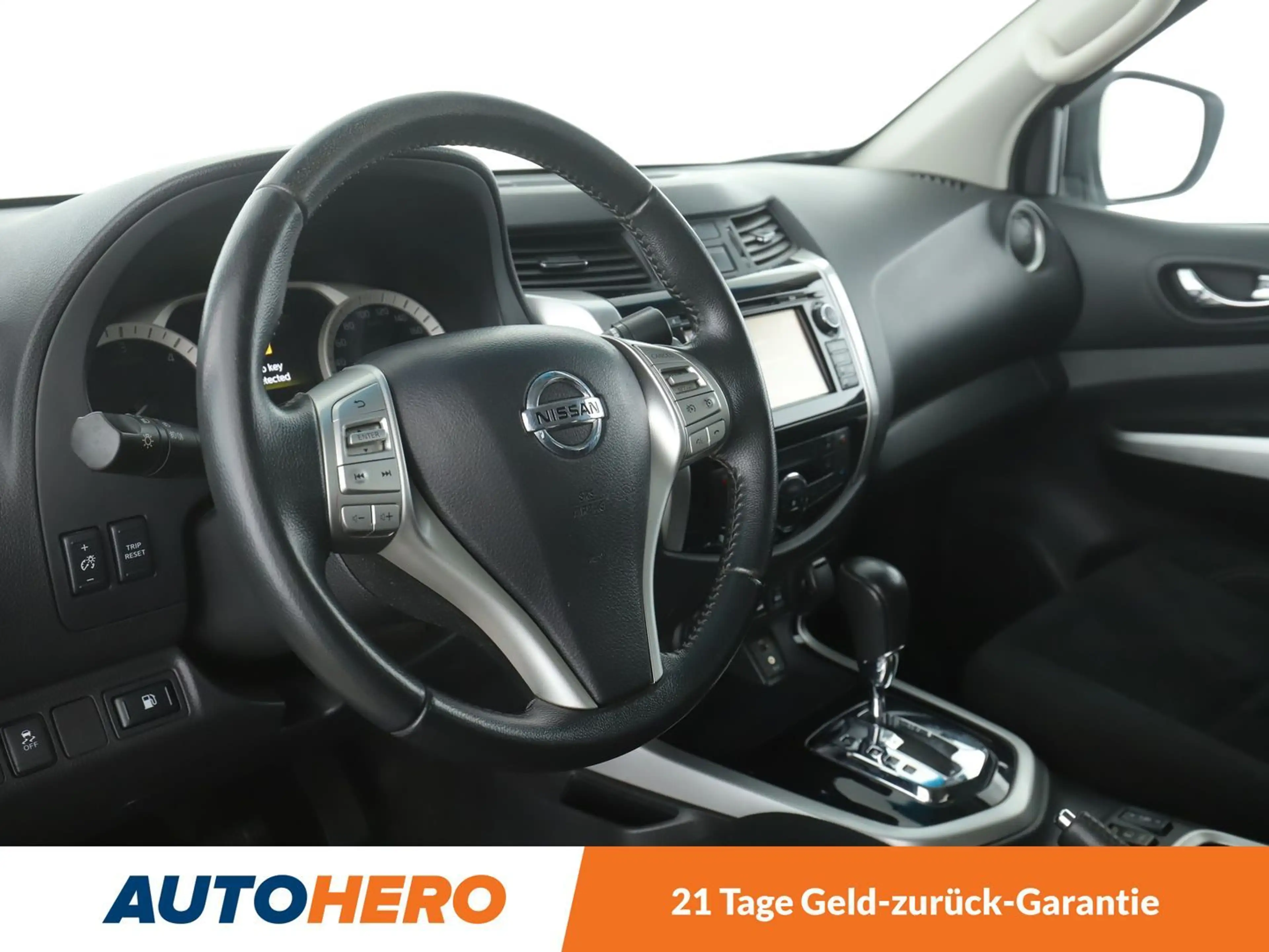 Nissan NP300 2.3 dCi N-Connecta Double Cab 4x4 *CAM*360*TEMPO* — photo 11