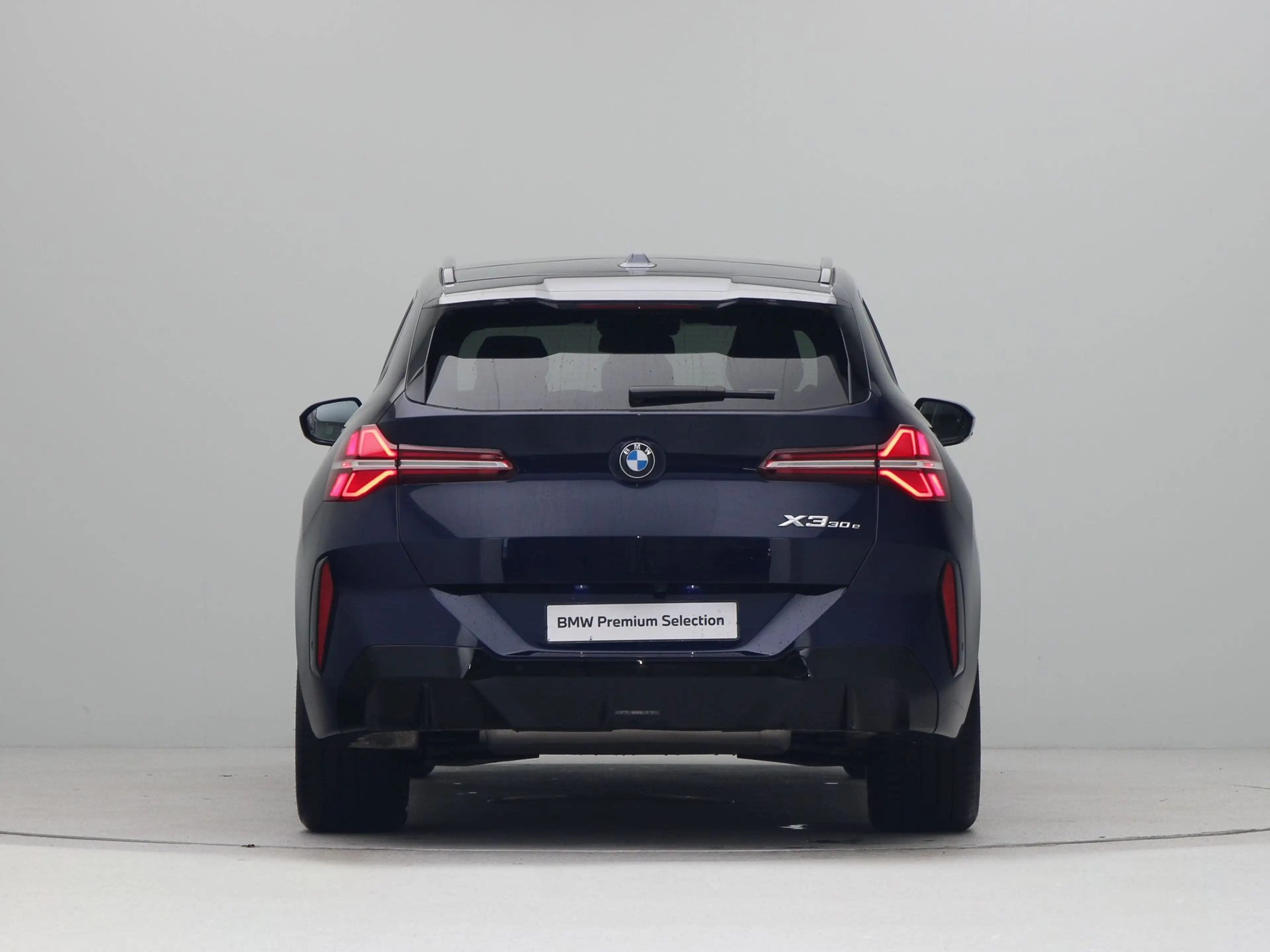 BMW X3 30e xDrive — photo 10