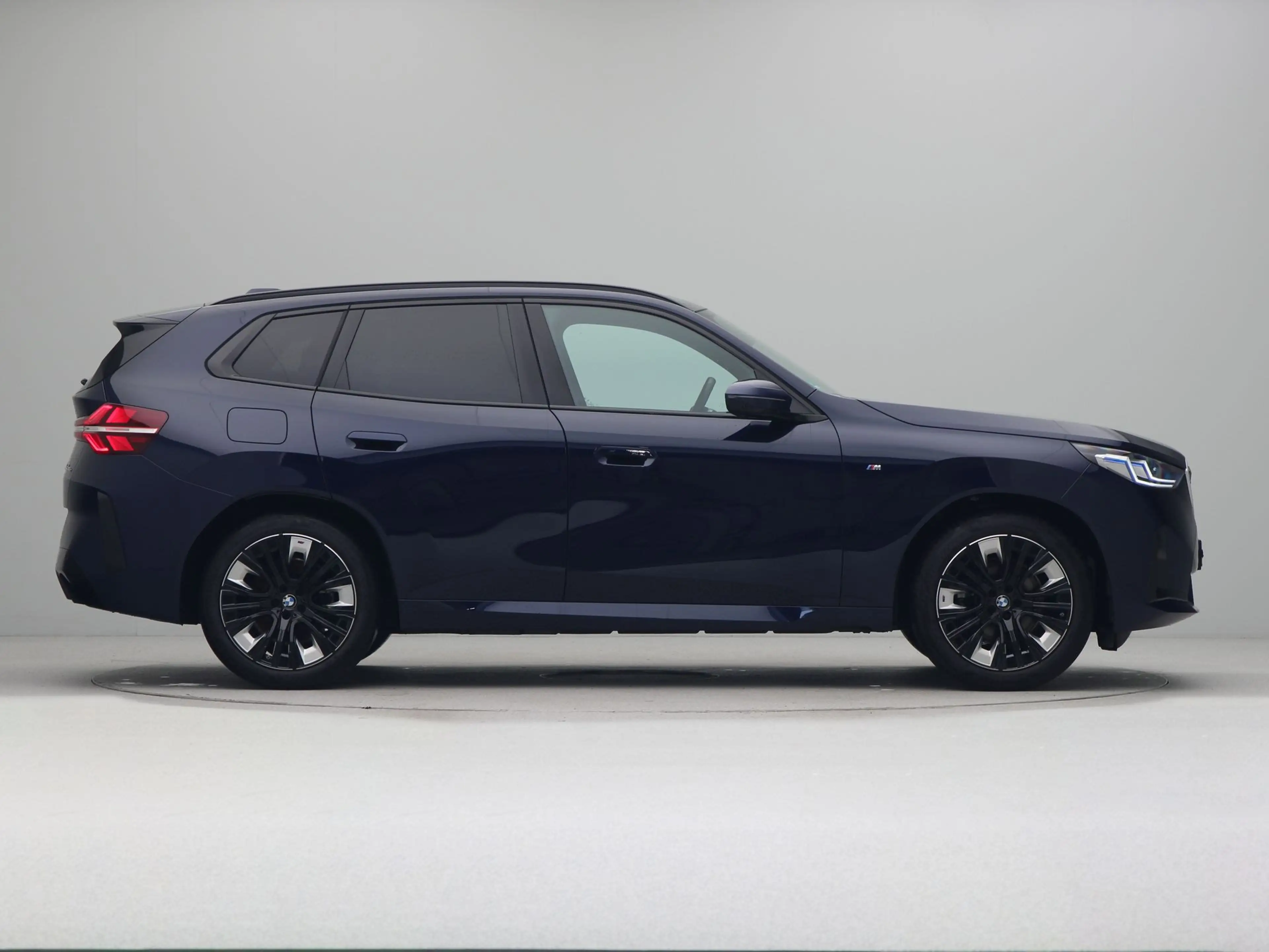 BMW X3 30e xDrive — photo 8