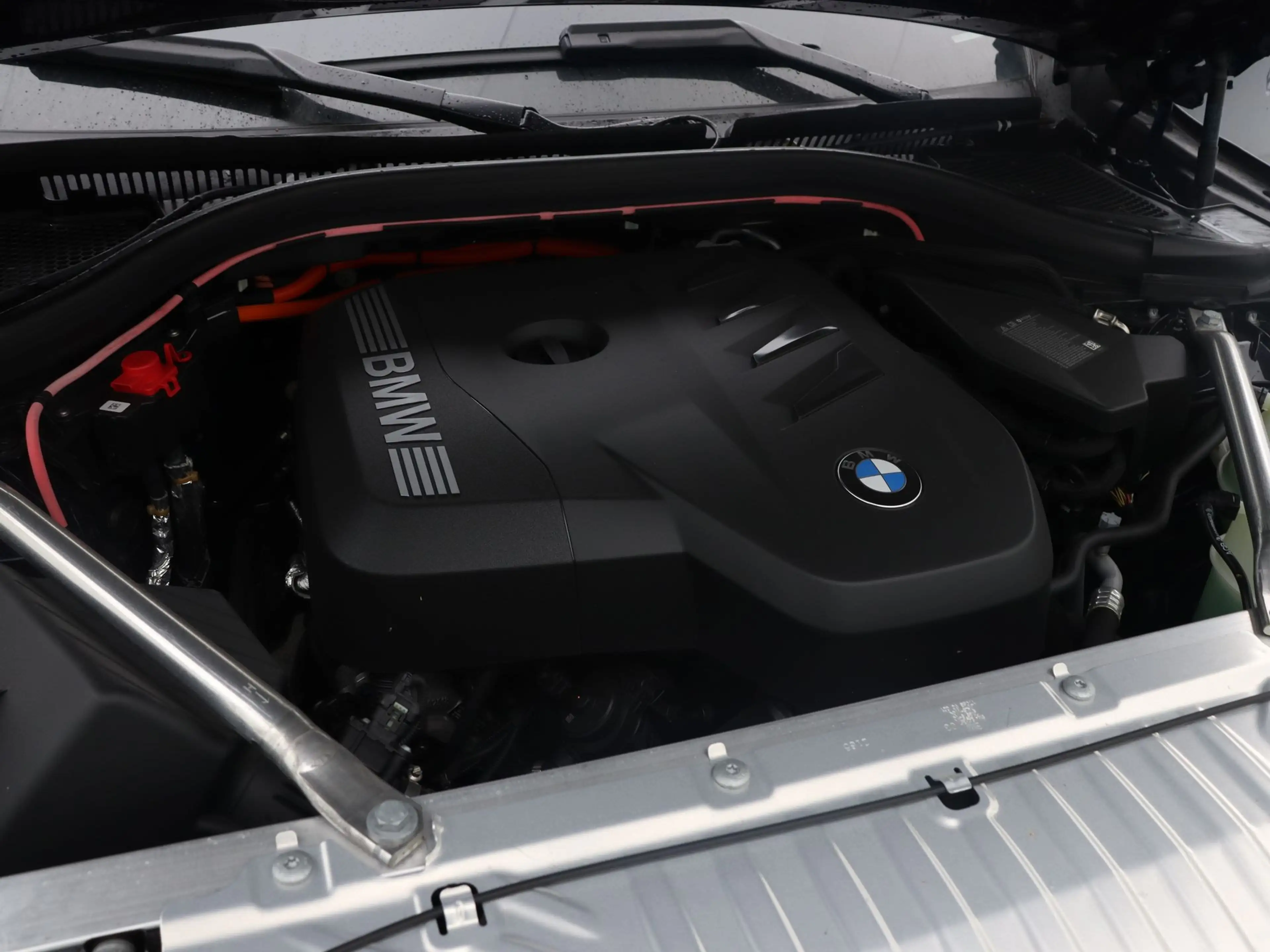 BMW X3 30e xDrive — photo 4