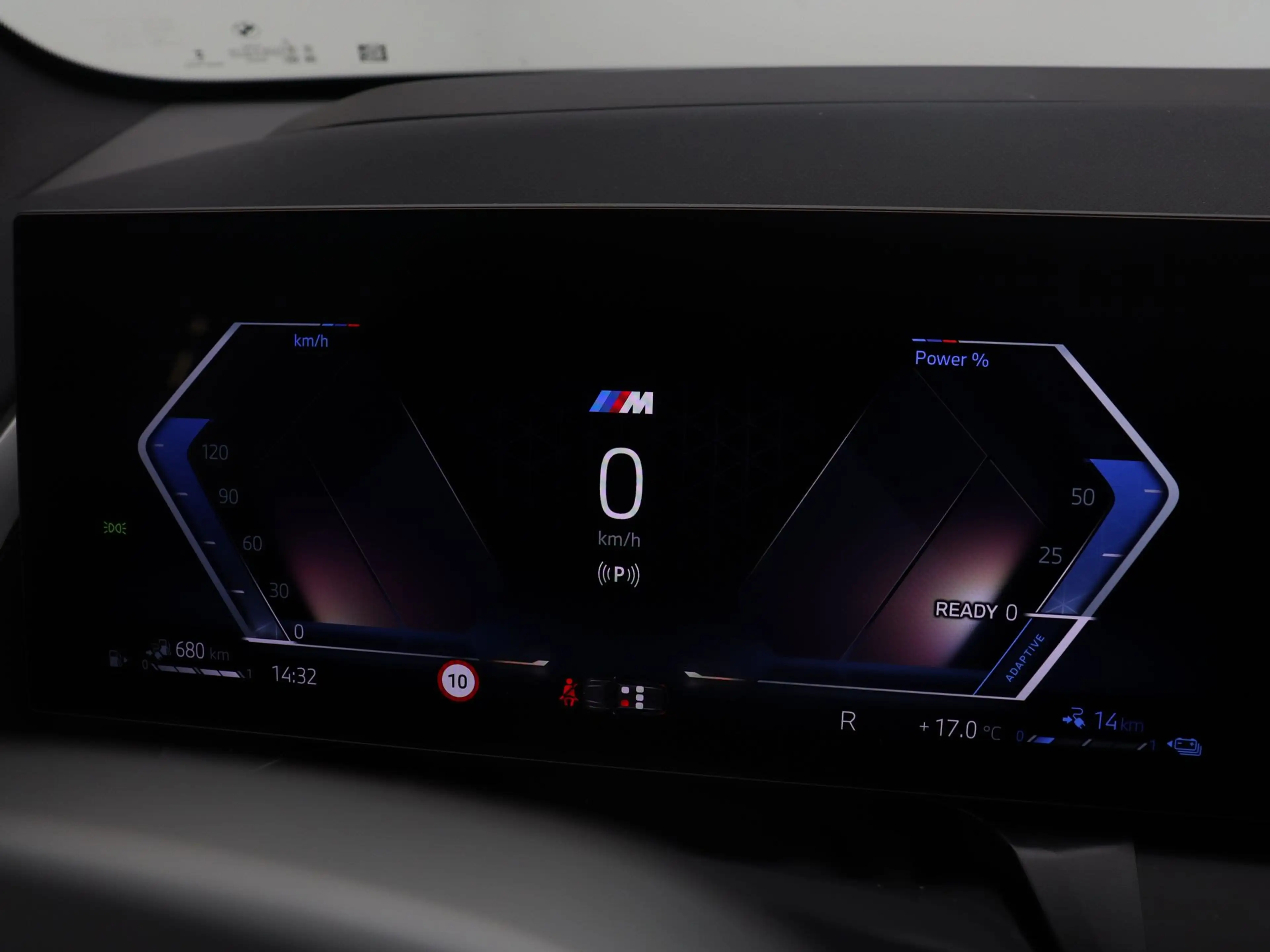 BMW X3 30e xDrive — photo 3