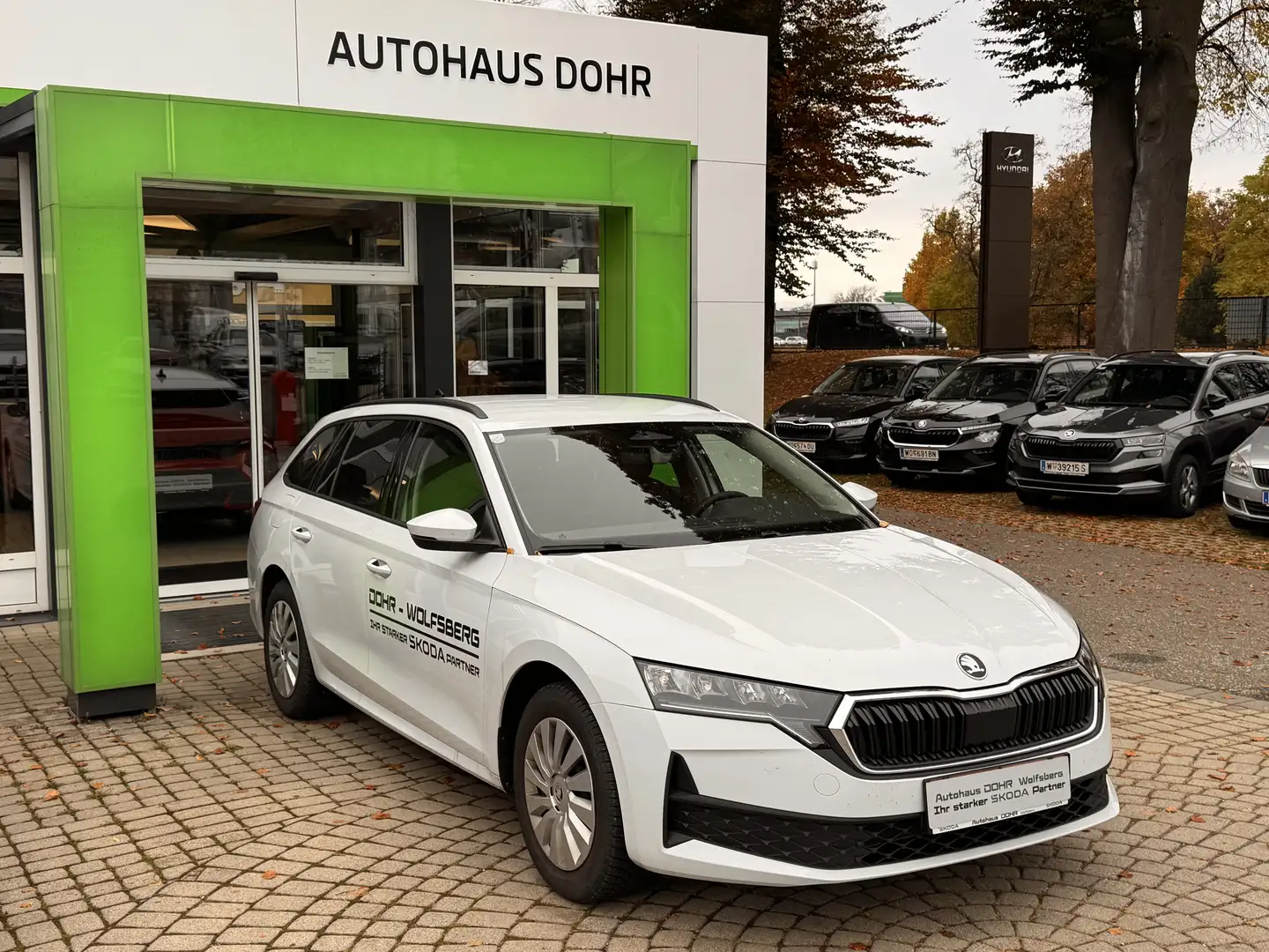 Skoda Octavia 1.5 TSI 85 kW Essence Weiß - 1
