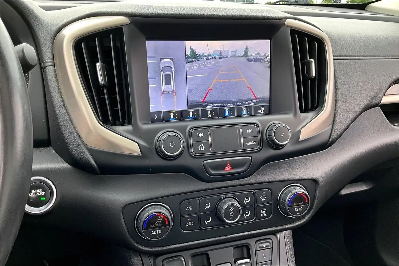 GMC Terrain снимка GMC Terrain