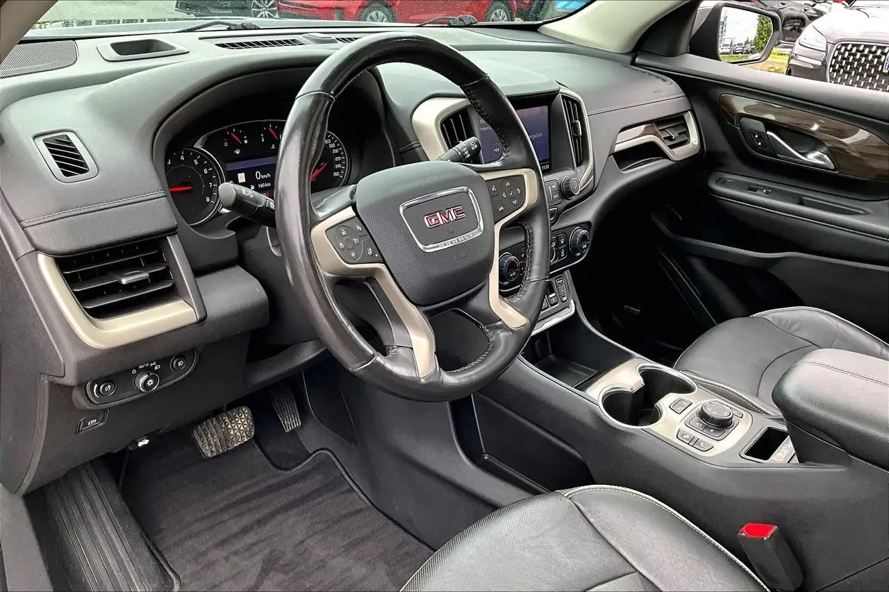 GMC Terrain снимка GMC Terrain