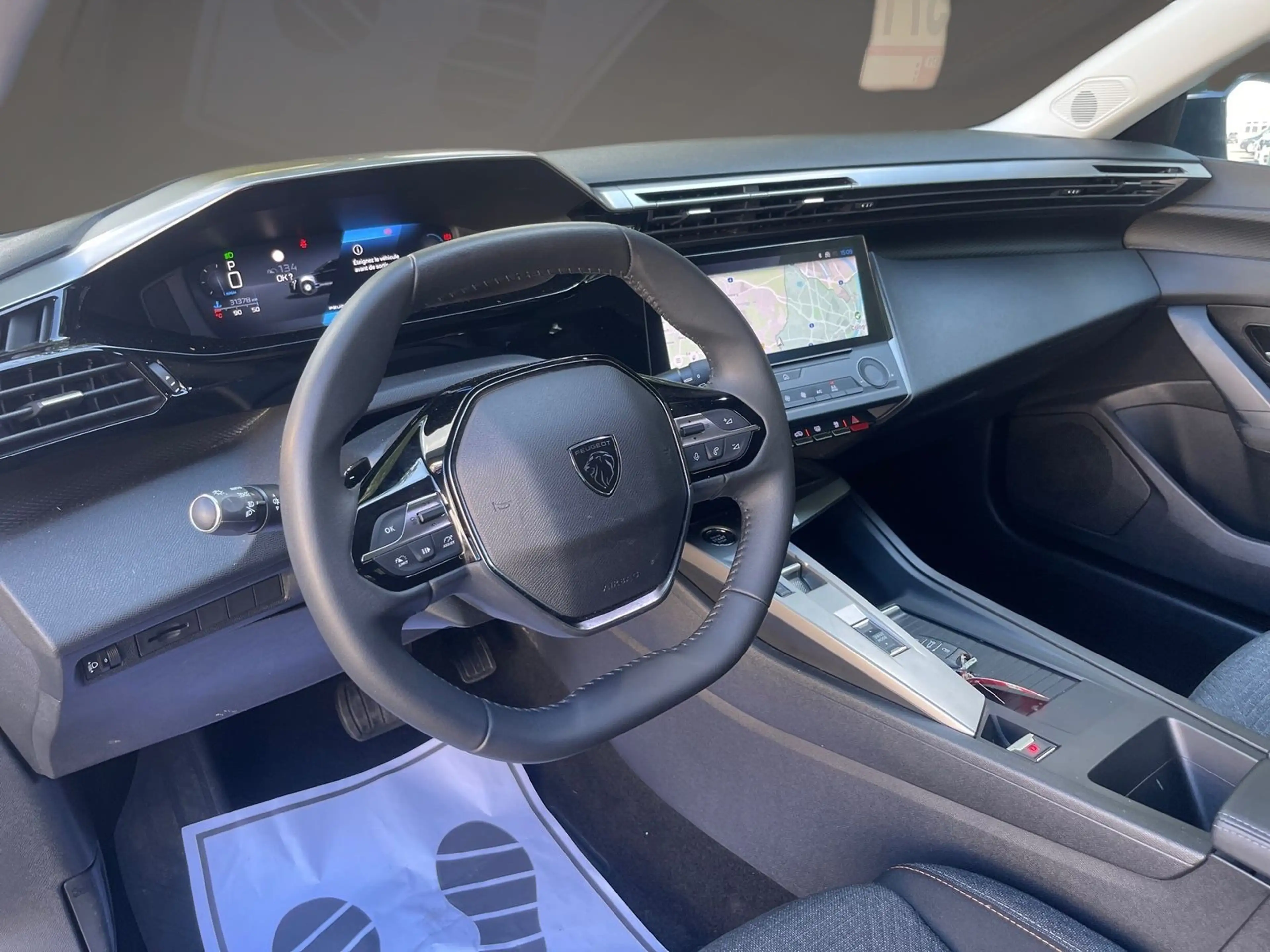 Peugeot 308 Hybrid 145 Style PDC Navi AppleCarPlay — photo 8