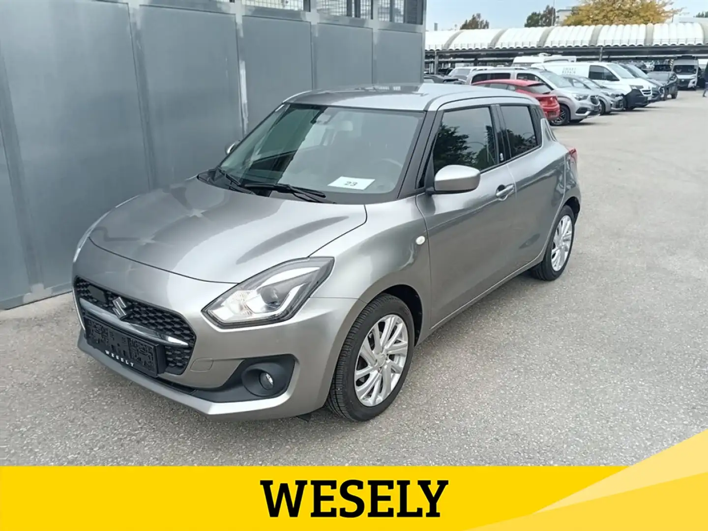 Suzuki Swift 1,2 Hybrid DualJet Shine Grau - 1