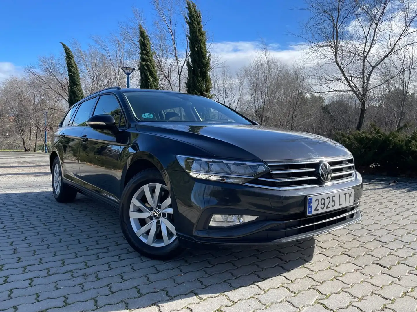 Volkswagen Passat Variant Business DSG 2.0 TDI 122cv 7 vel. *IVA ded Gris - 1