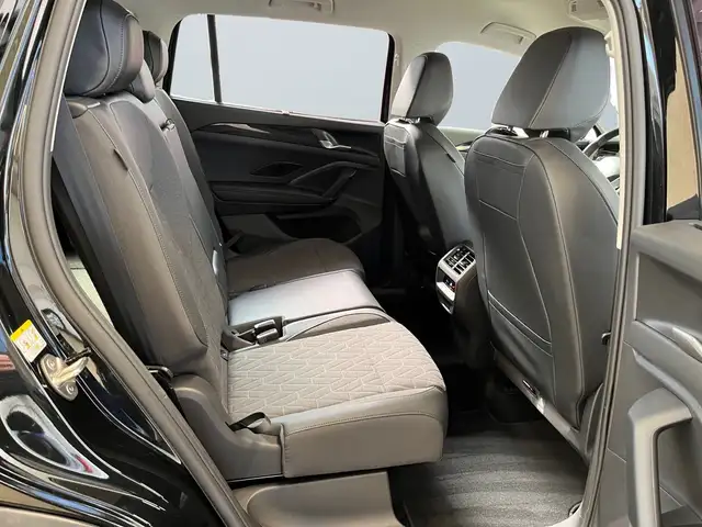 Volkswagen Tayron view 11