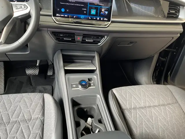Volkswagen Tayron view 9