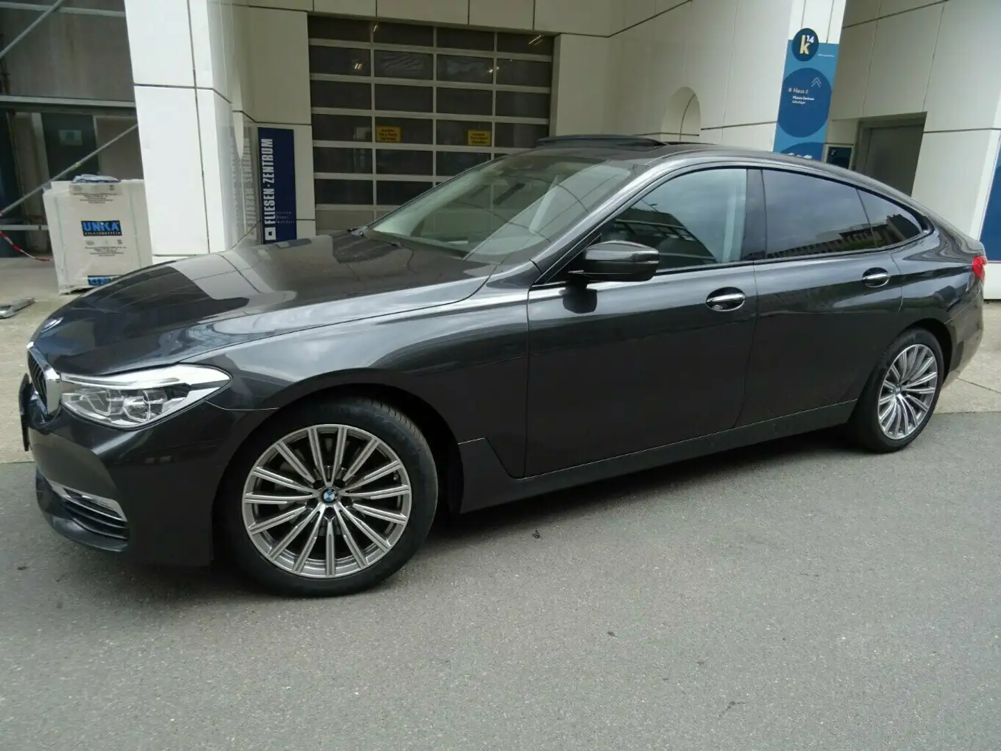 BMW 630 630D Gran Turismo xDrive Luxury SAG,Leder,AHK,Kame Grijs - 2