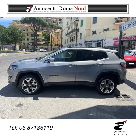Jeep Compass view 3