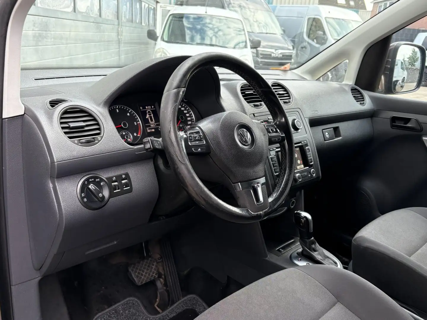 Volkswagen Caddy MAXI 1.6TDI 102pk Autom. L2 Navi Airco Cruise Brun - 2