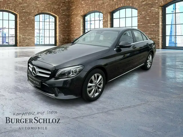 Mercedes-Benz C 220 d SpurH SpurW PDC SHZ Navi LED KeyLess SD