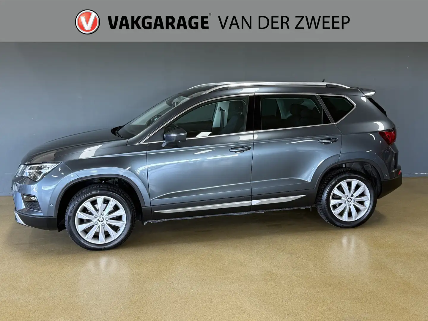 SEAT Ateca 1.0 EcoTSI Style Business Intense | Navi | Cruise Gris - 2