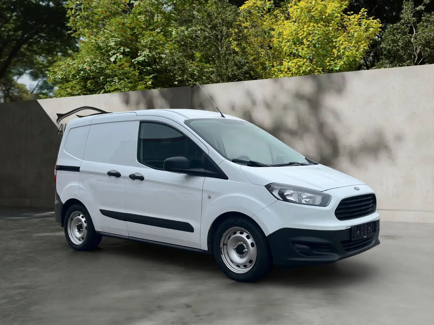 Ford Transit Courier /Kastenwagen/Anhängerkupplung Blanc - 1