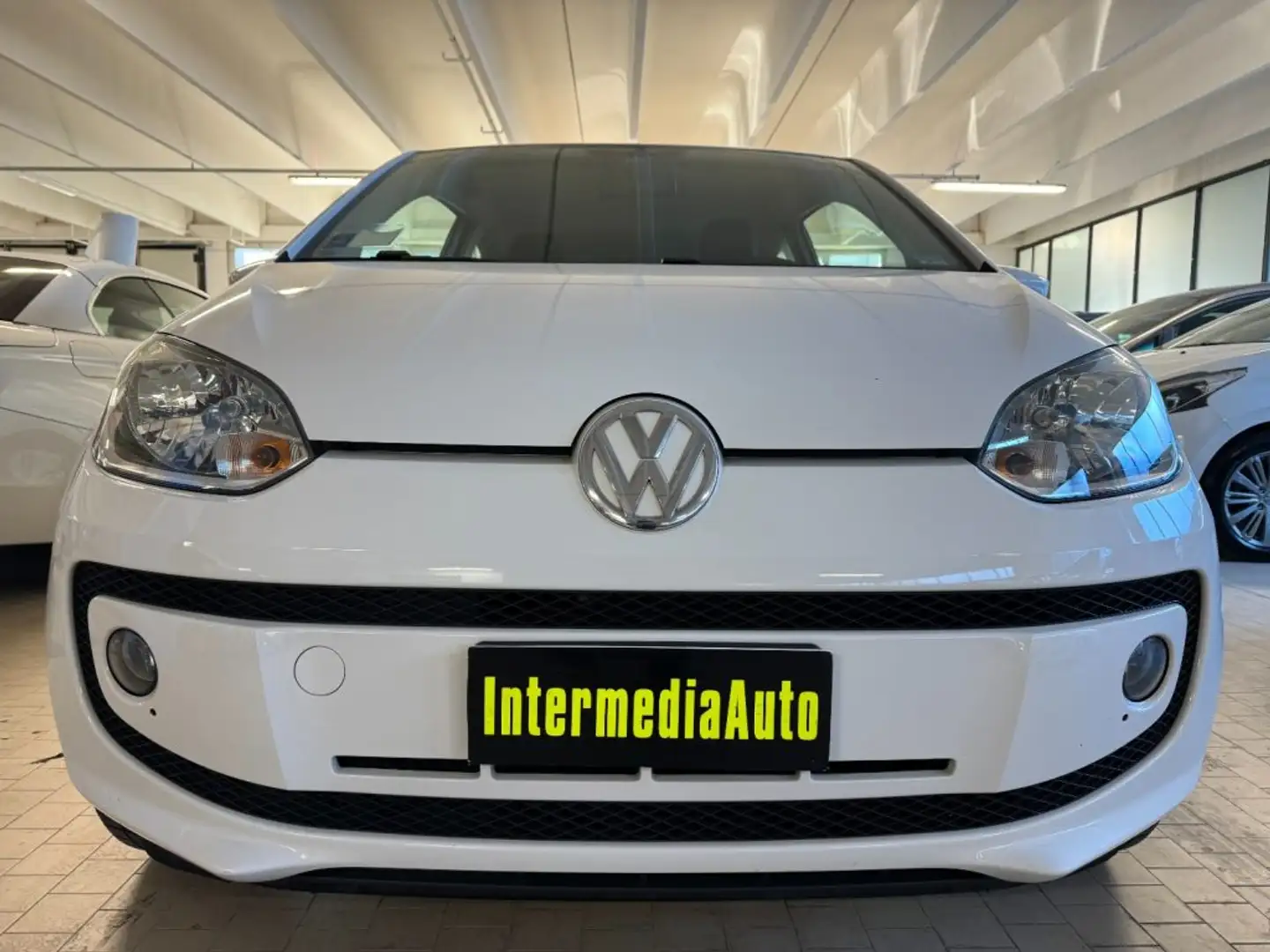 Volkswagen up! 1.0 3p. move up! Neopatentati Bianco - 2