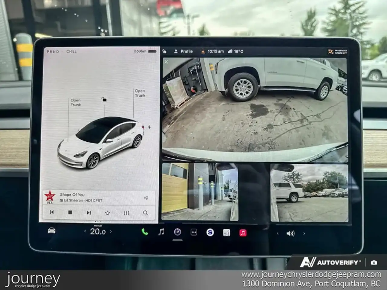Tesla Model 3 снимка Tesla Model 3