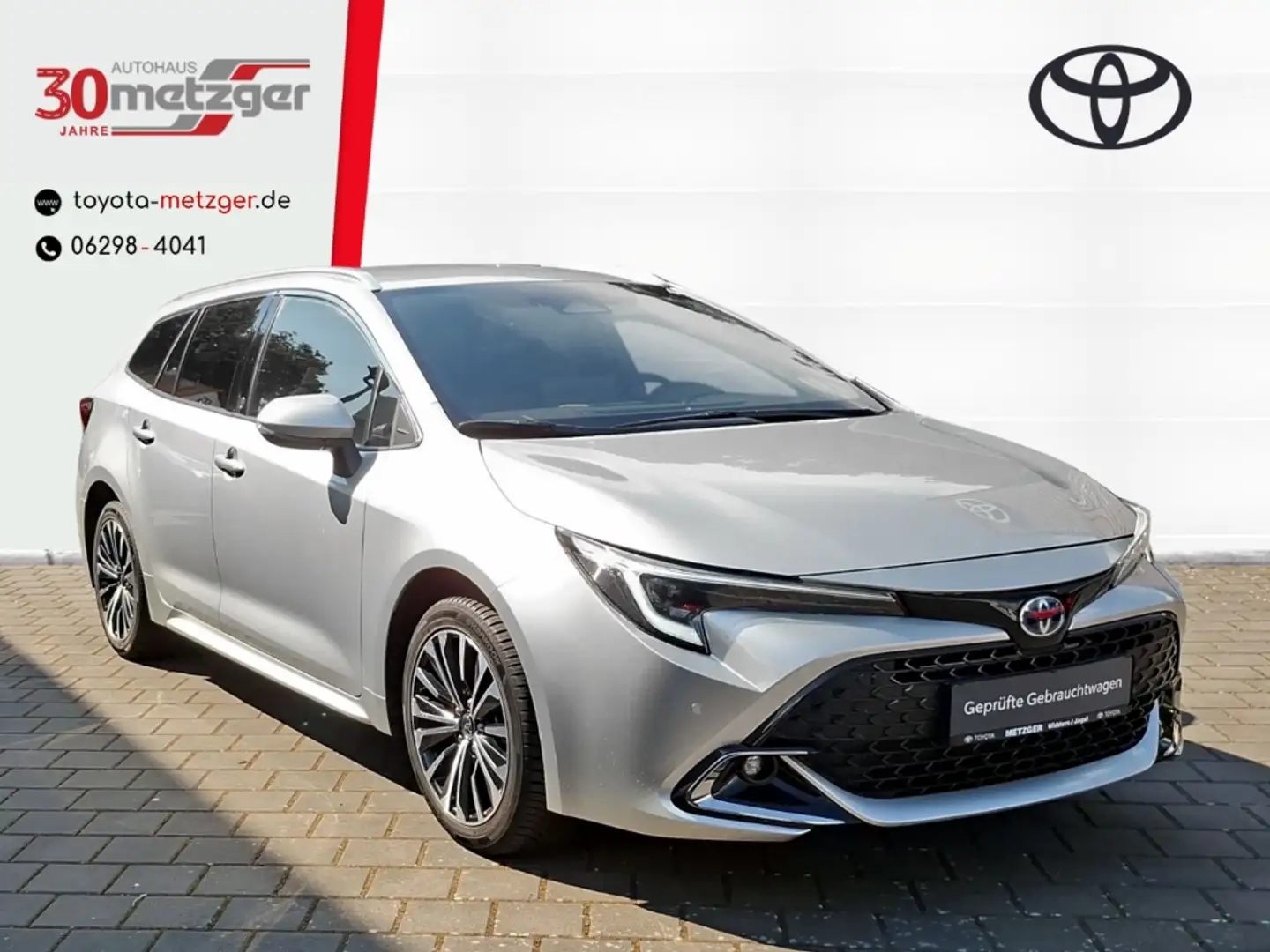 Toyota Corolla Touring Sports 1.8 Hybrid TeamD +LED +Navi +Kamera Silber - 1