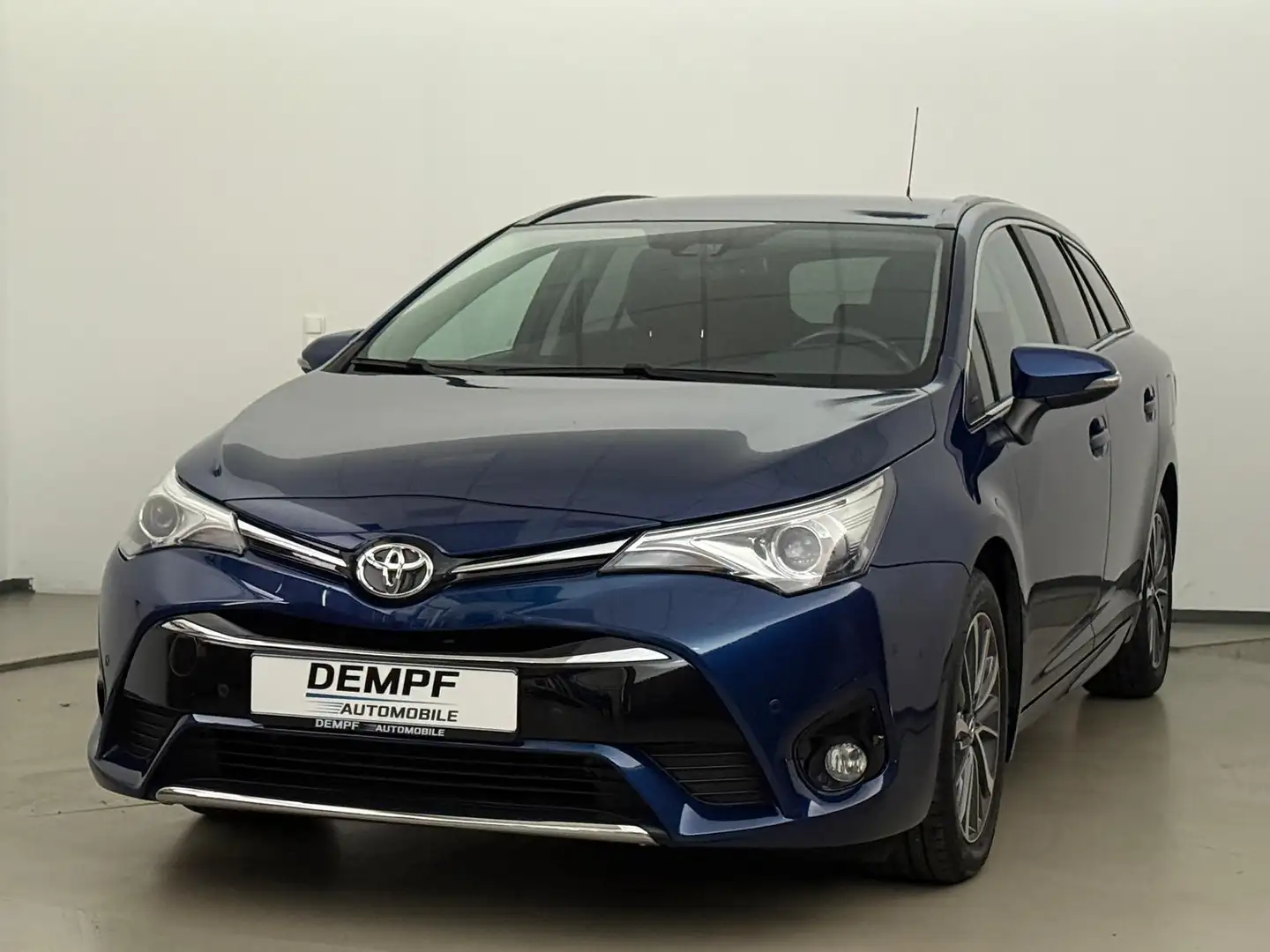 Toyota Avensis Edition-S+*Navi*LED*PDC*Kam*SHZ*Tempo* Blau - 1