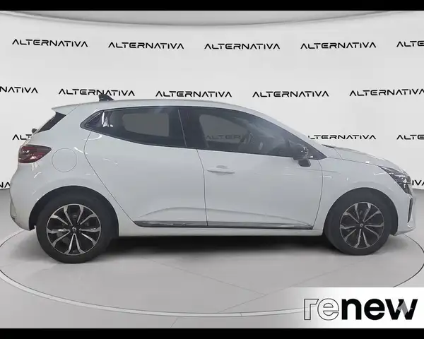 Renault Clio view 5