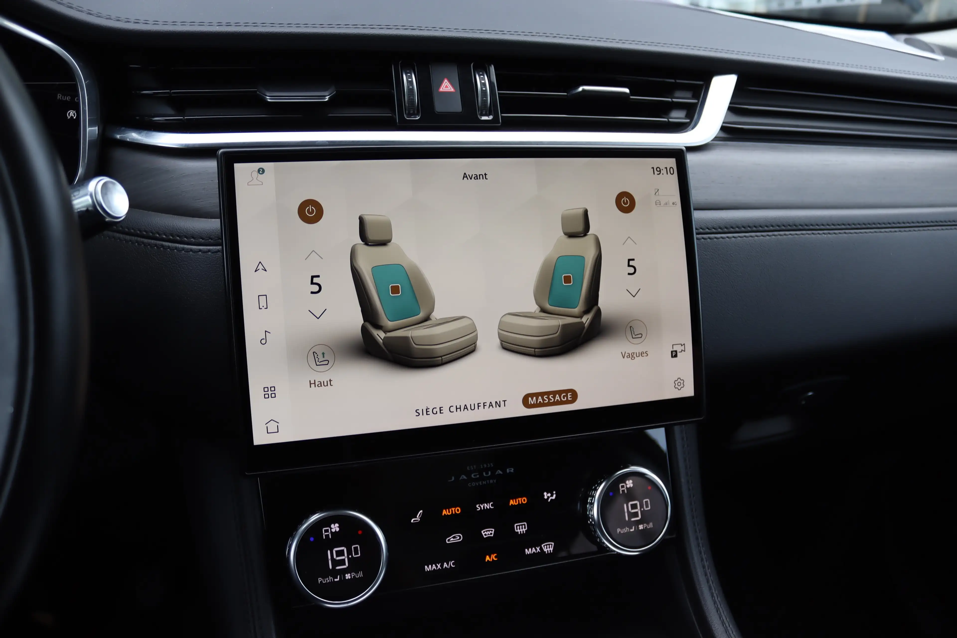 Jaguar F-Pace D165 AWD SE TOIT PANO FACELIFT FULL OPTIONS — photo 14