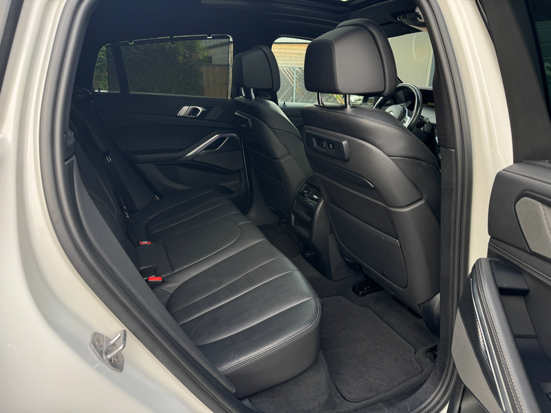 BMW X6 xDrive30d M LUCHTVERING/LASER/PANO/HK/HUD/ACC/FULL OPTION — photo 14