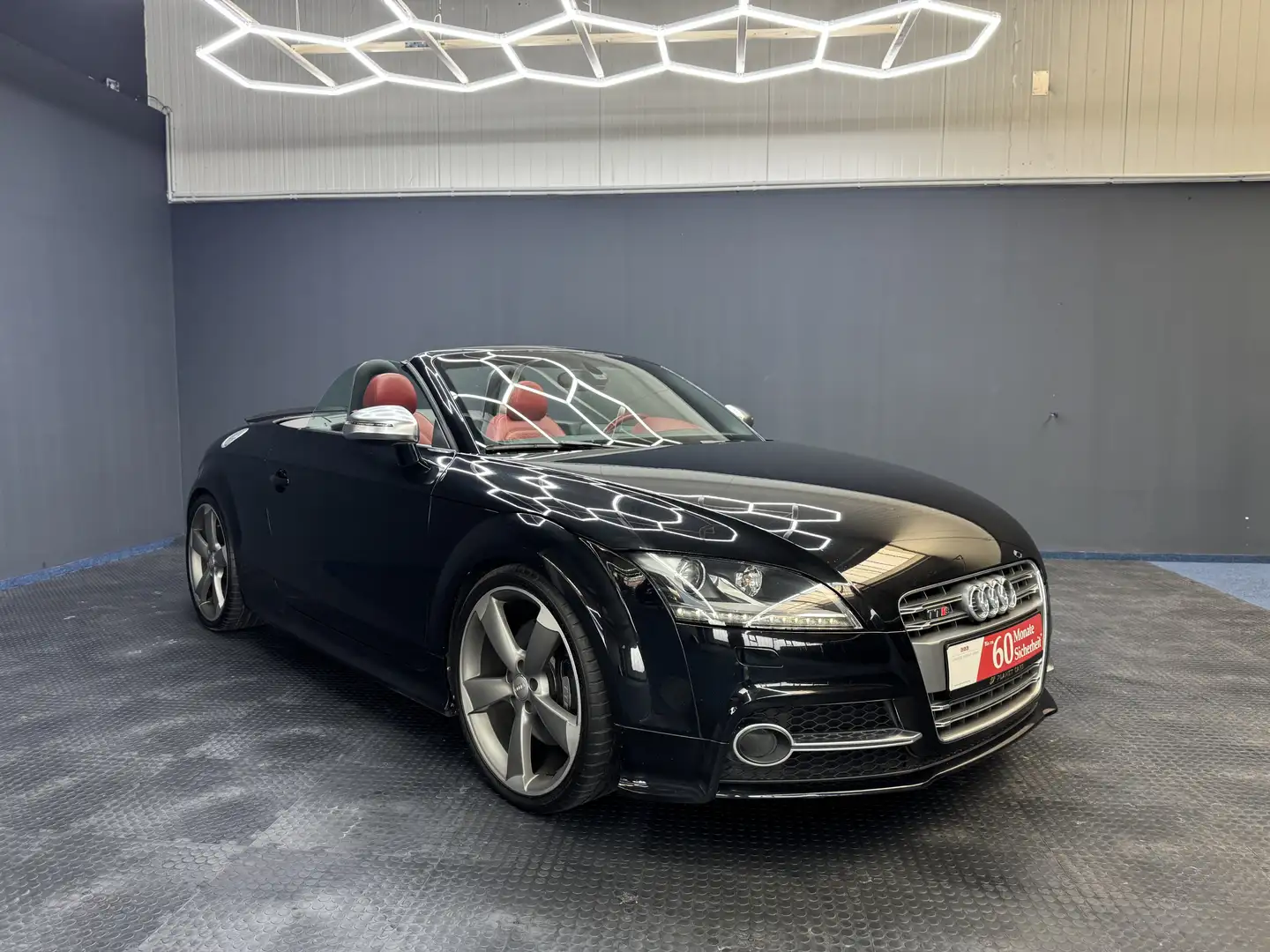 Audi TTS 2.0 TFSI Roadster quattro*3JAHREGARANTIE* Schwarz - 1