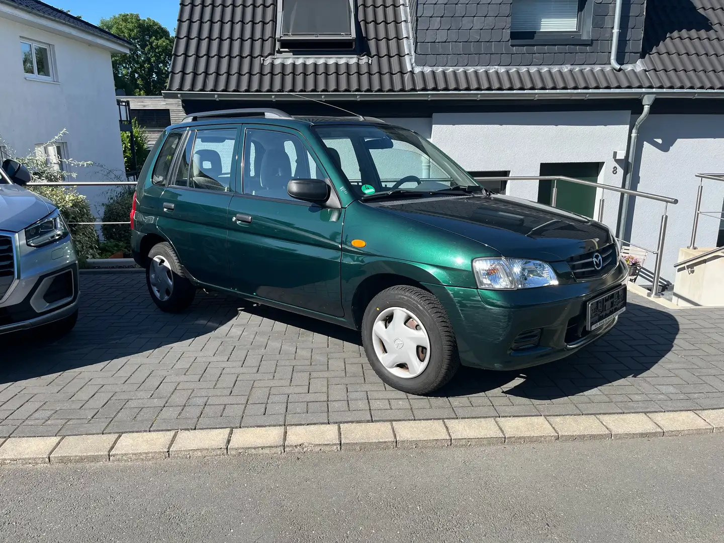 Mazda Demio 1.4 Comfort *Klima,2.Hd,TÜV Neu !! Scheckheft** Vert - 2
