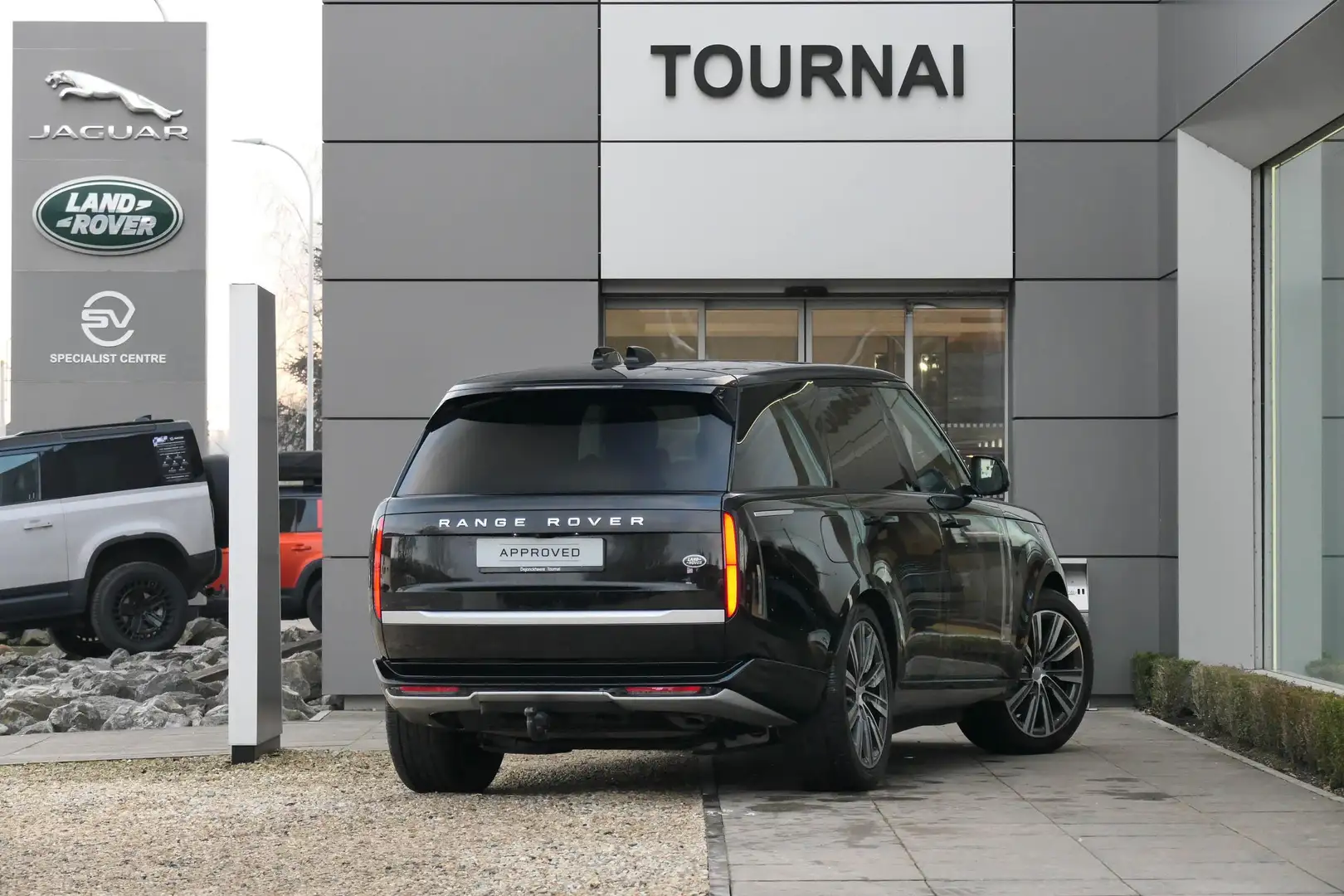 Land Rover Range Rover Nouveau SWB P510e PHEV AUTOBIO Schwarz - 2