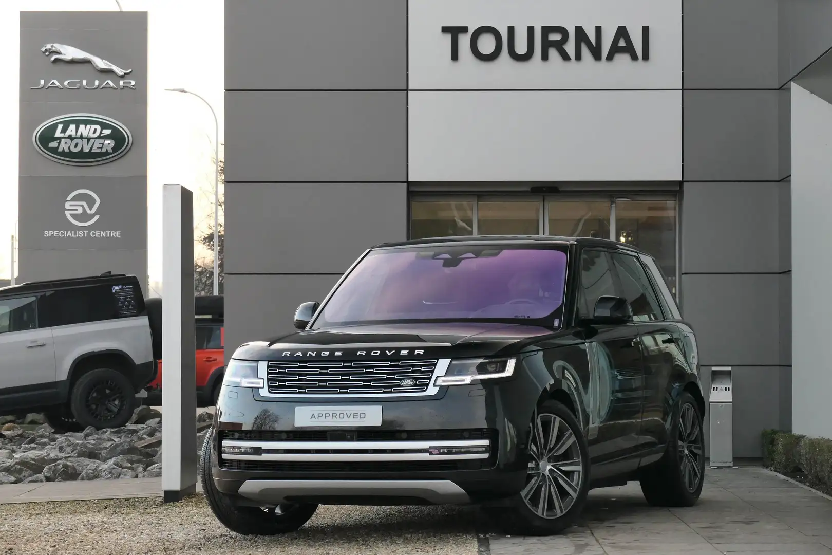 Land Rover Range Rover Nouveau SWB P510e PHEV AUTOBIO Schwarz - 1