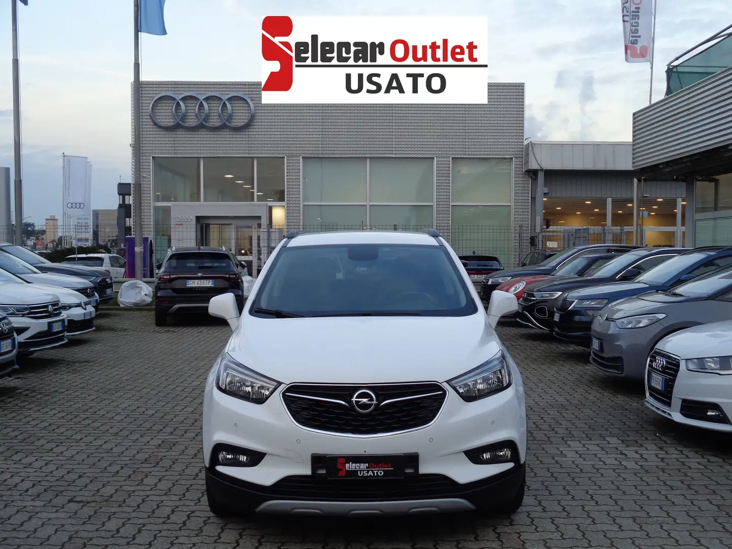 Opel Mokka X 1.6 CDTI 4X2 136CV Innovation autom. Bianco - 2