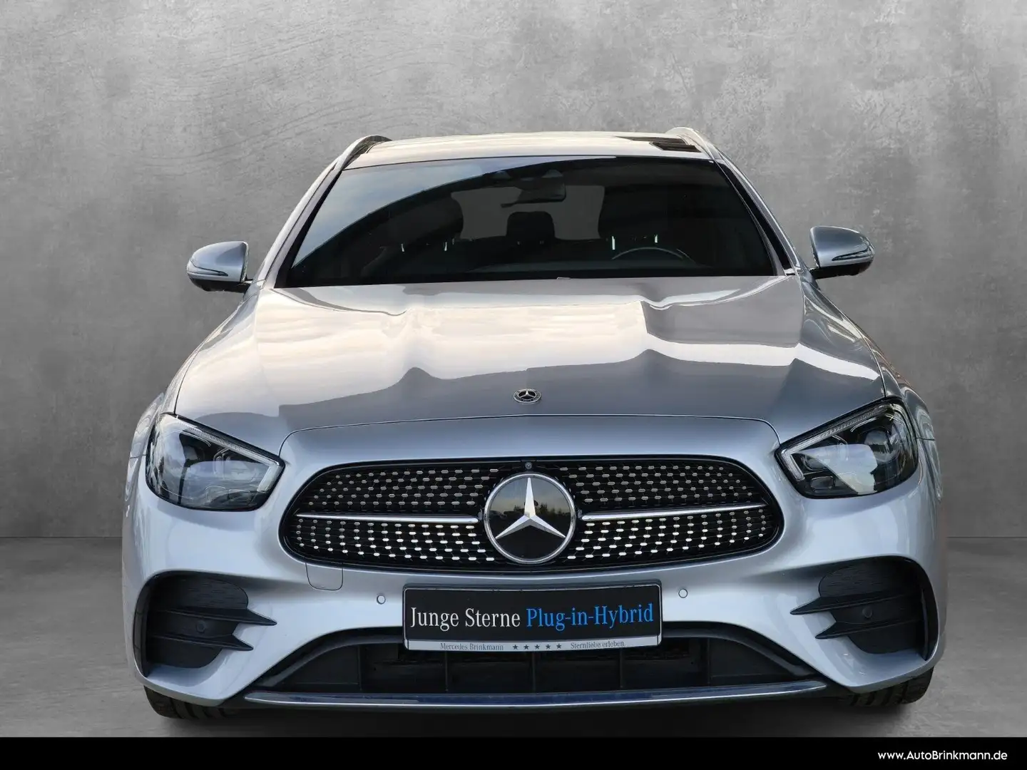 Mercedes-Benz E 300 E 300 de 4MATIC T AMG-LINE/HEAD-UP/PANO/360°KAM Silber - 2