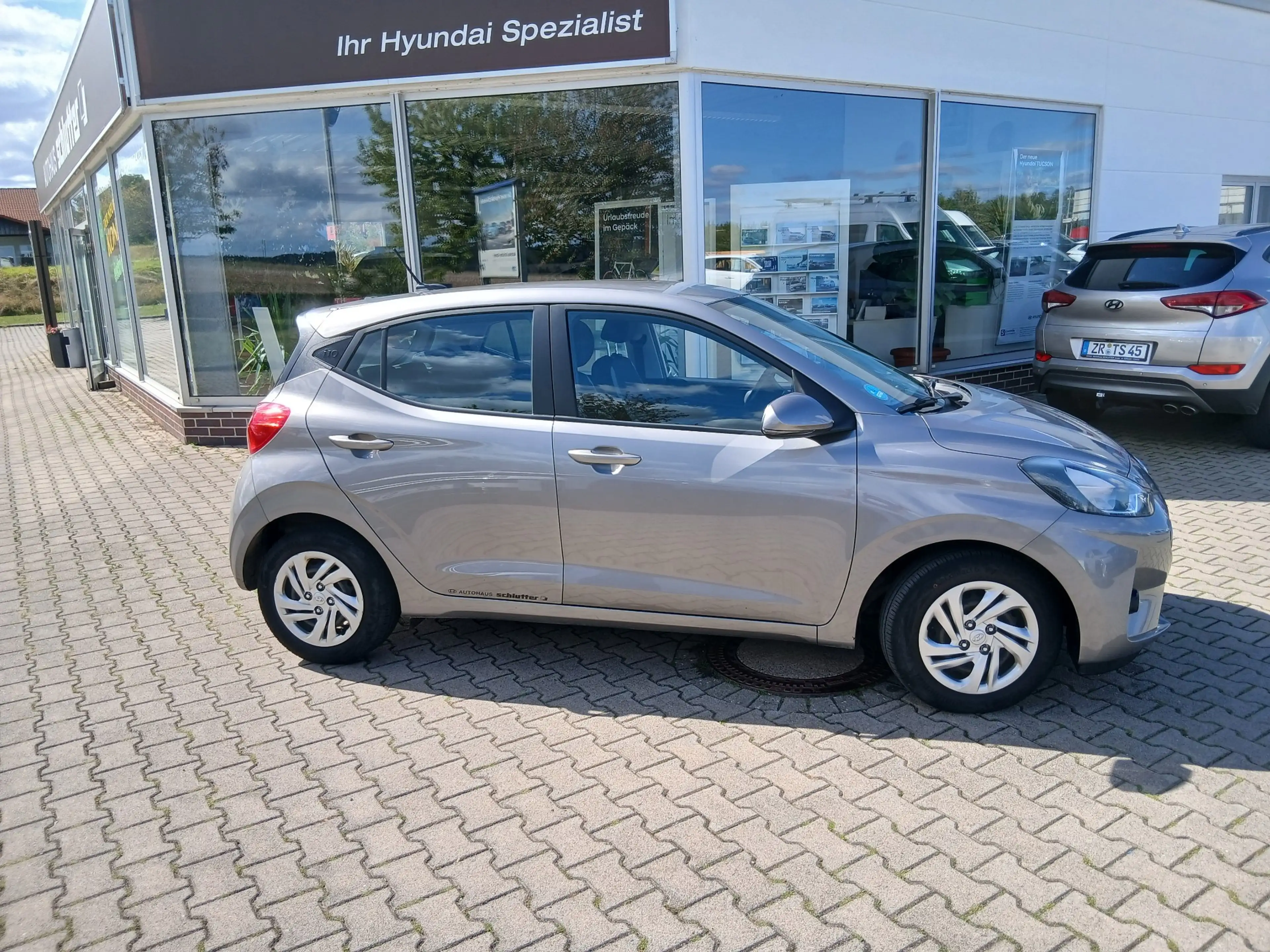 Hyundai i10 i10 1.2 Automatik Trend — photo 4