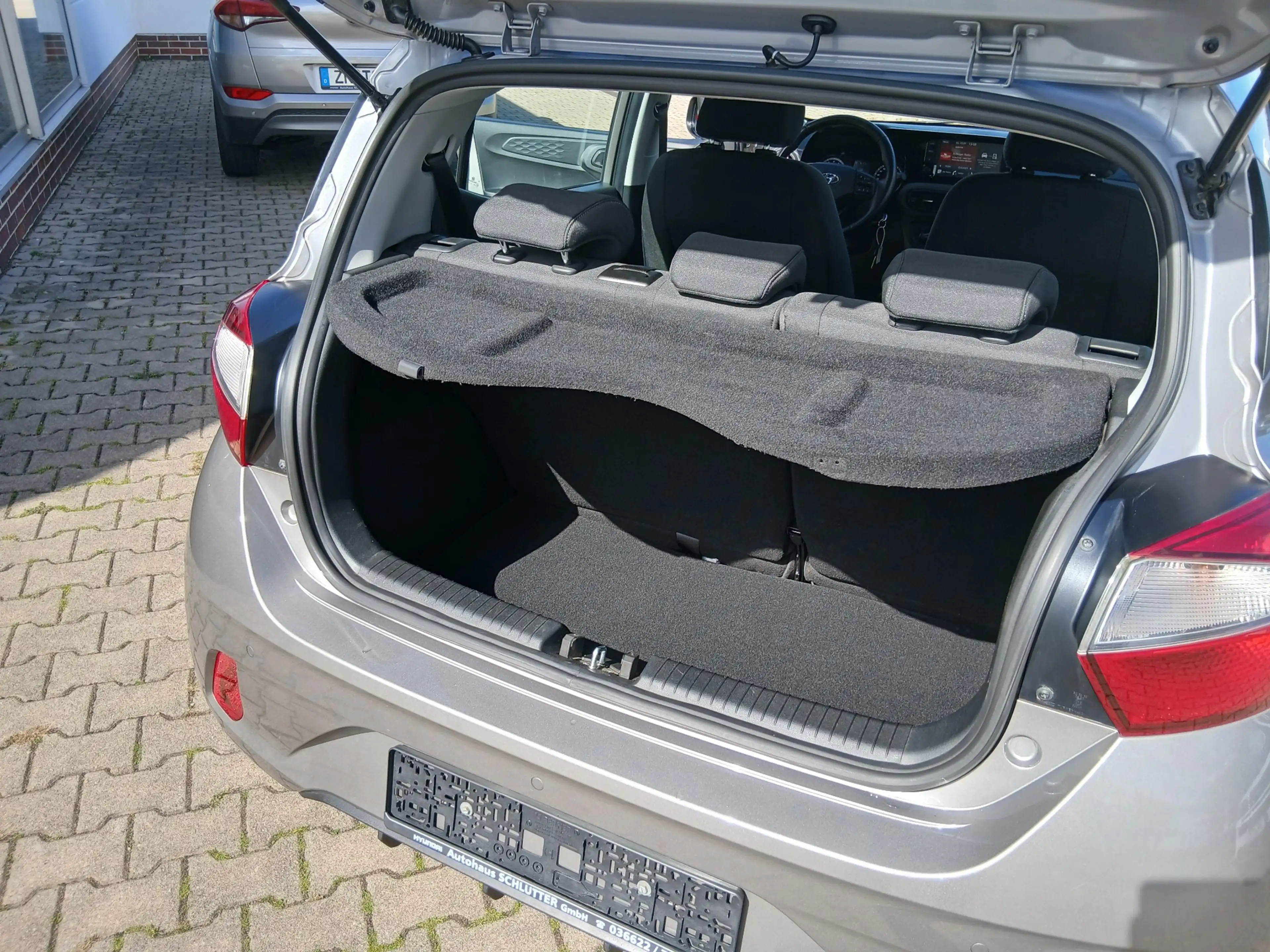 Hyundai i10 i10 1.2 Automatik Trend — photo 15