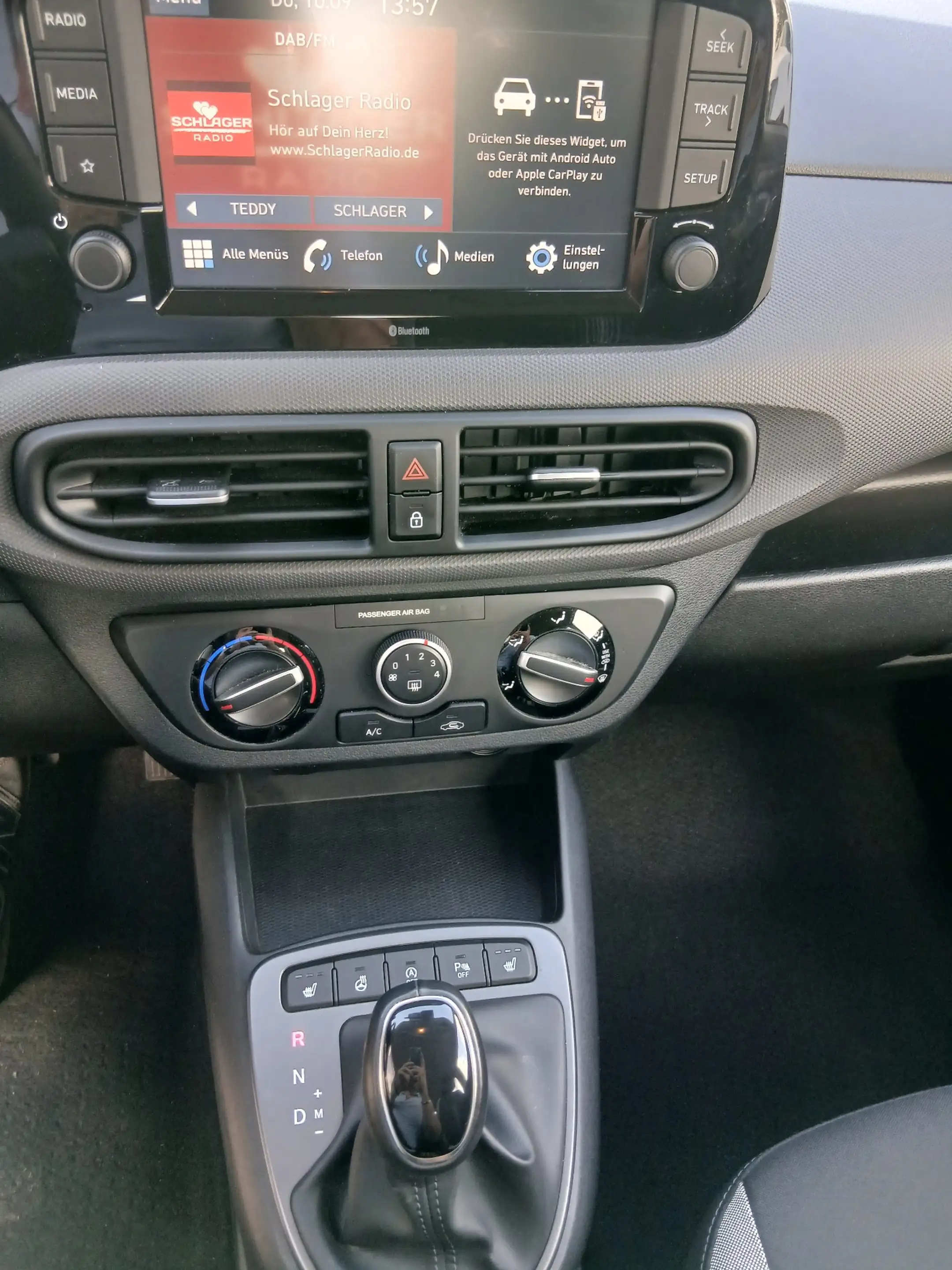 Hyundai i10 i10 1.2 Automatik Trend — photo 13