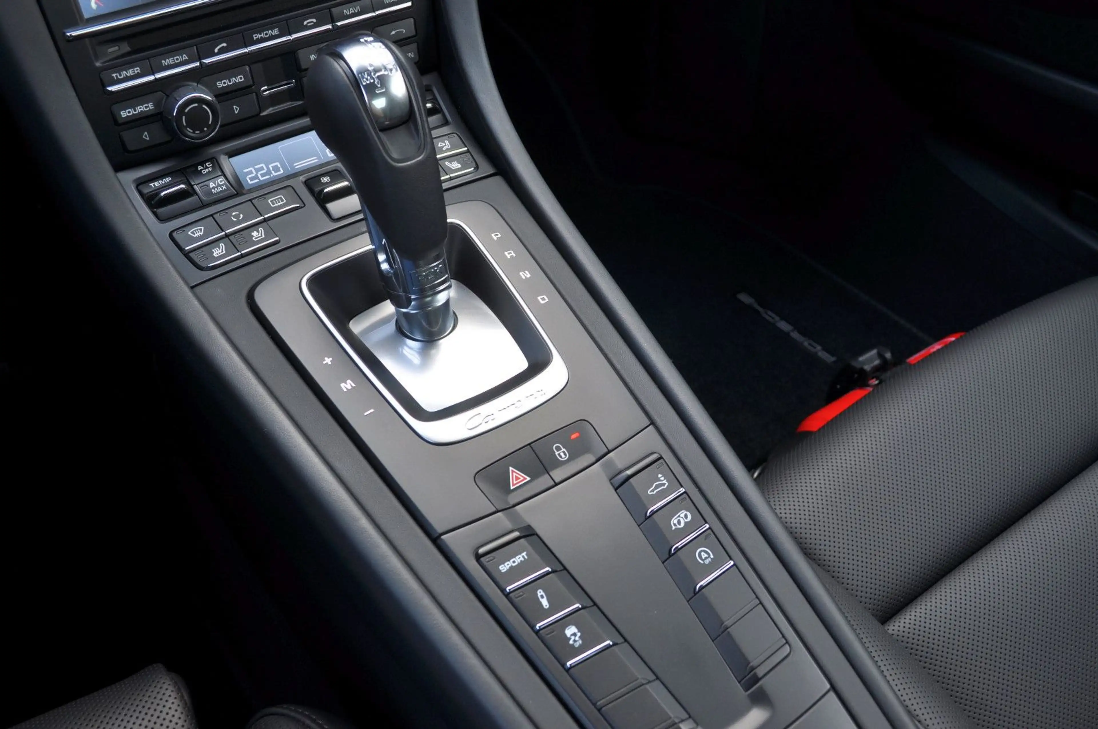 Porsche 991 Carrera 4 1.Hand+BOSE+Sitzlüftung+Sportabgas — photo 14