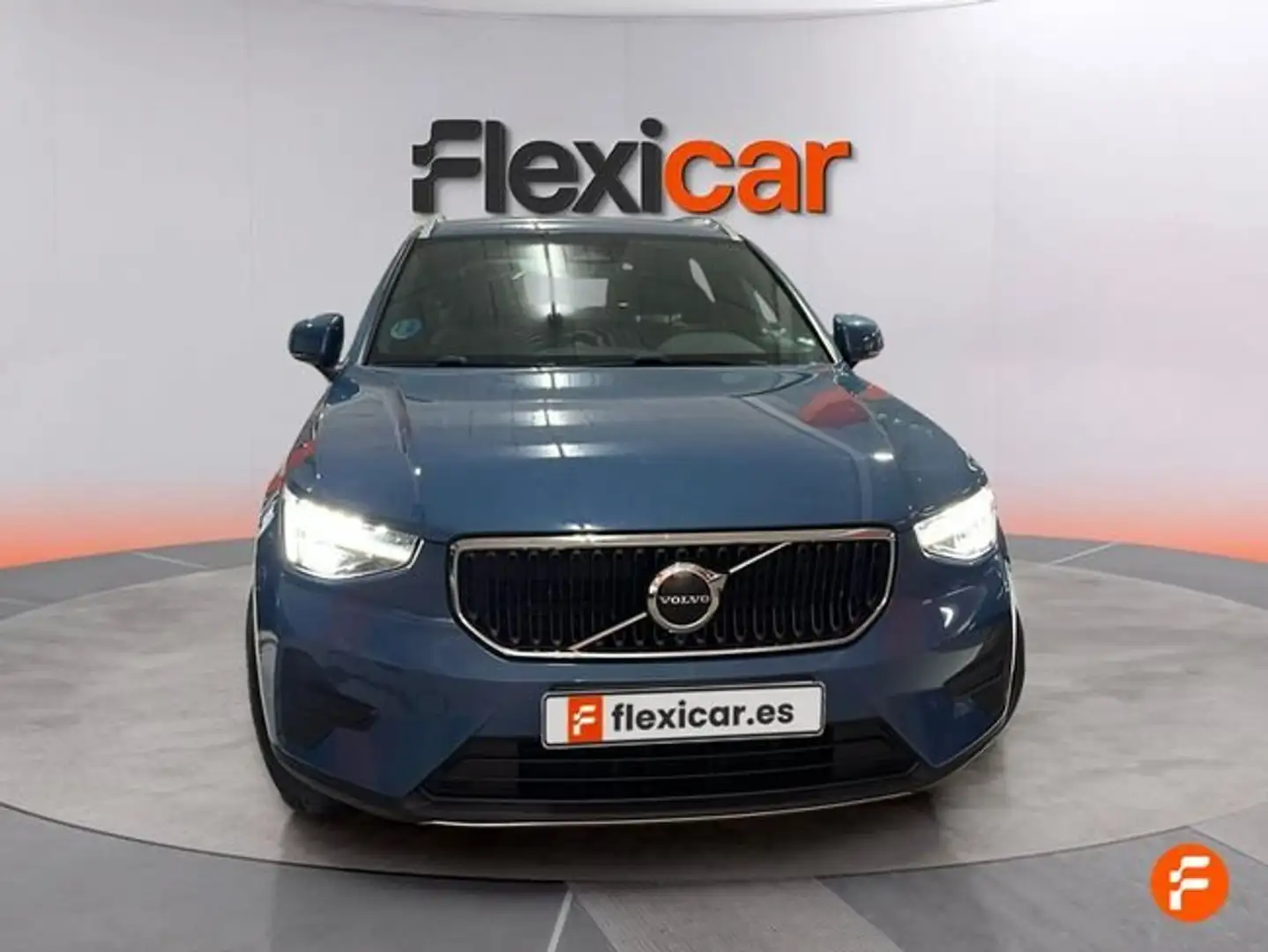 Volvo XC40 2.0 B3 G Core Auto Azul - 2