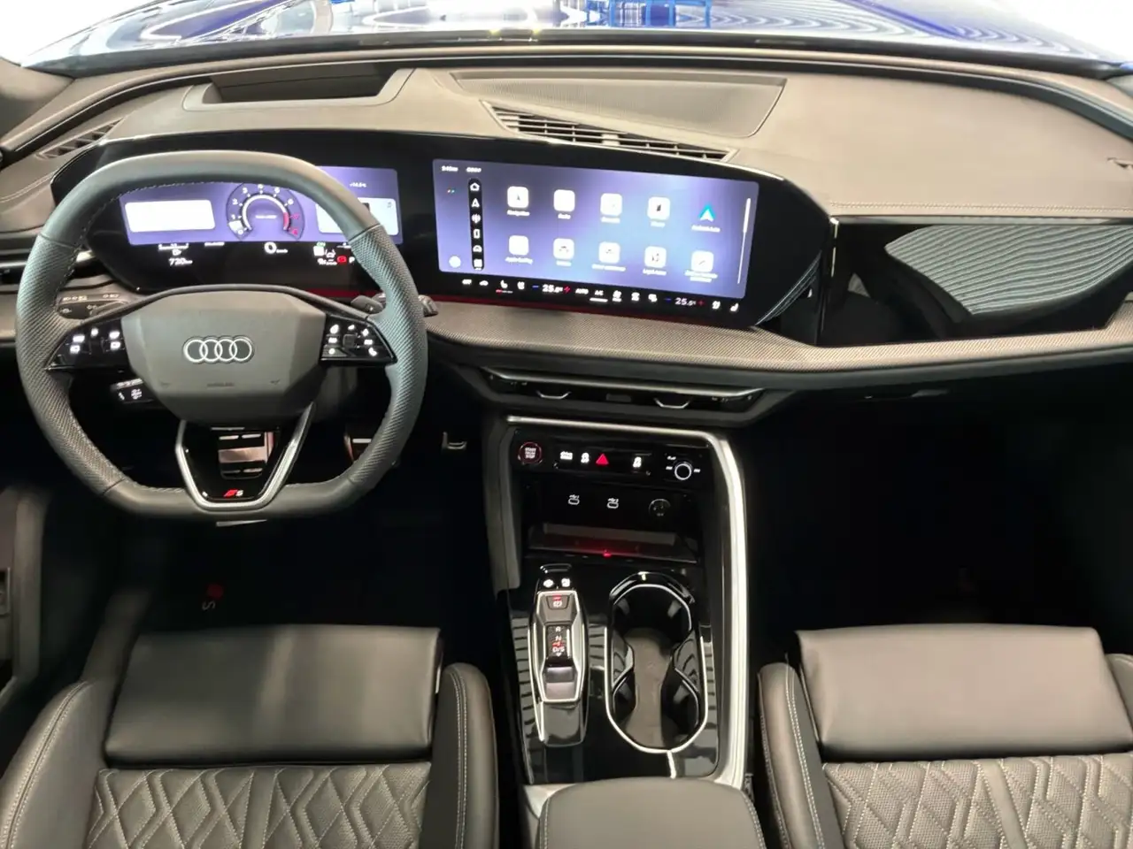 Audi SQ5 2026 — фото 17