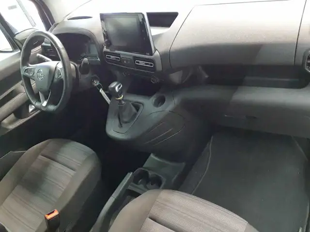 Opel Combo view 9