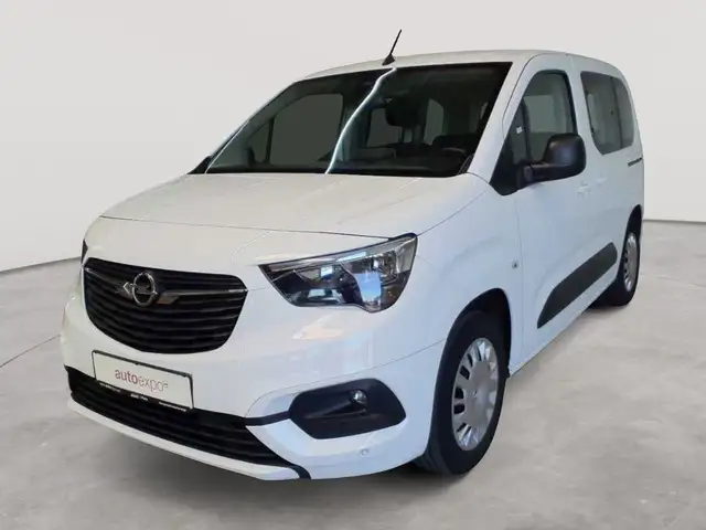 Opel Combo view 2