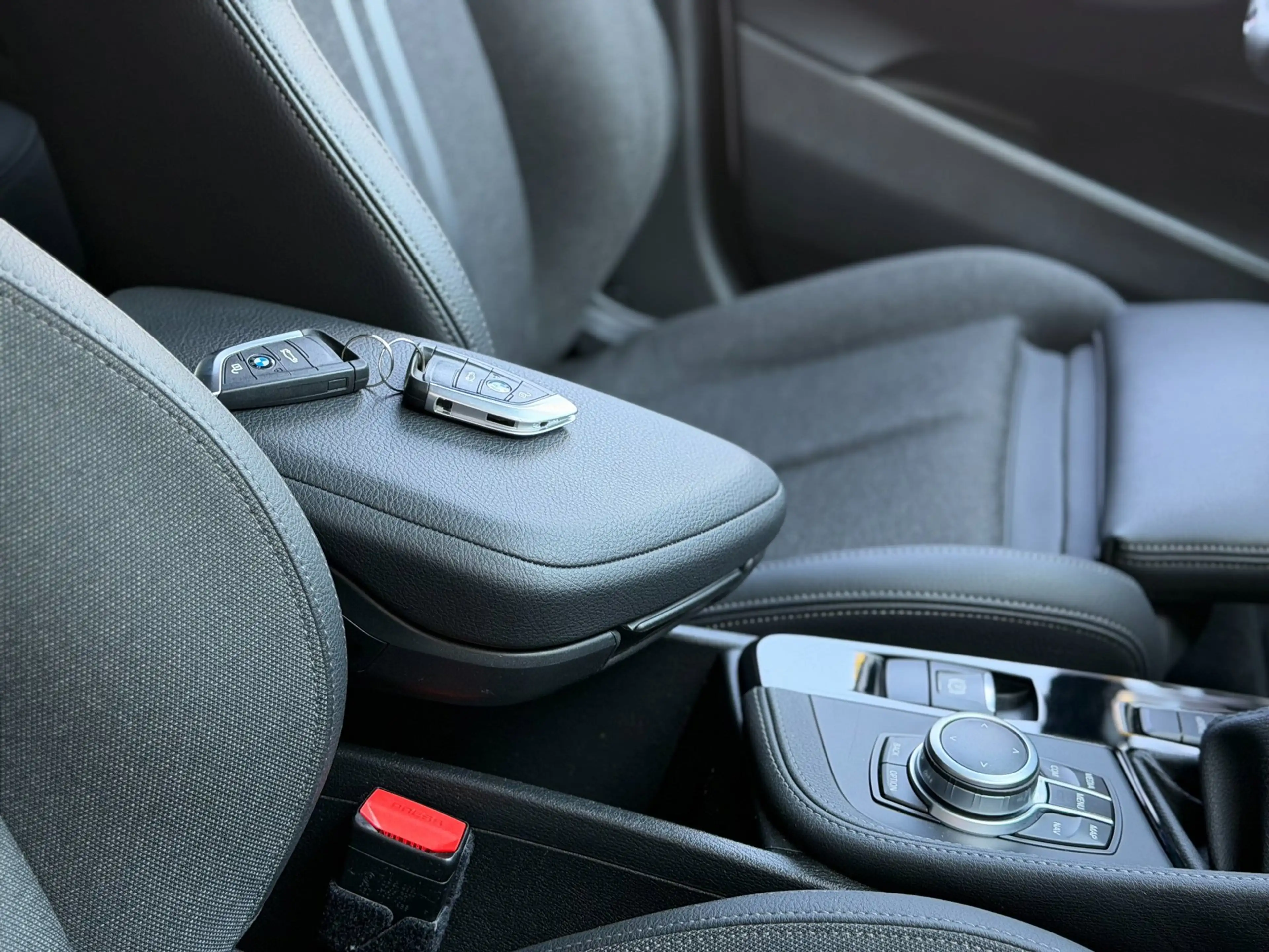 BMW X2 XDrive25e High Executive|M-Sport|Camera|CarPlay|Na — photo 17